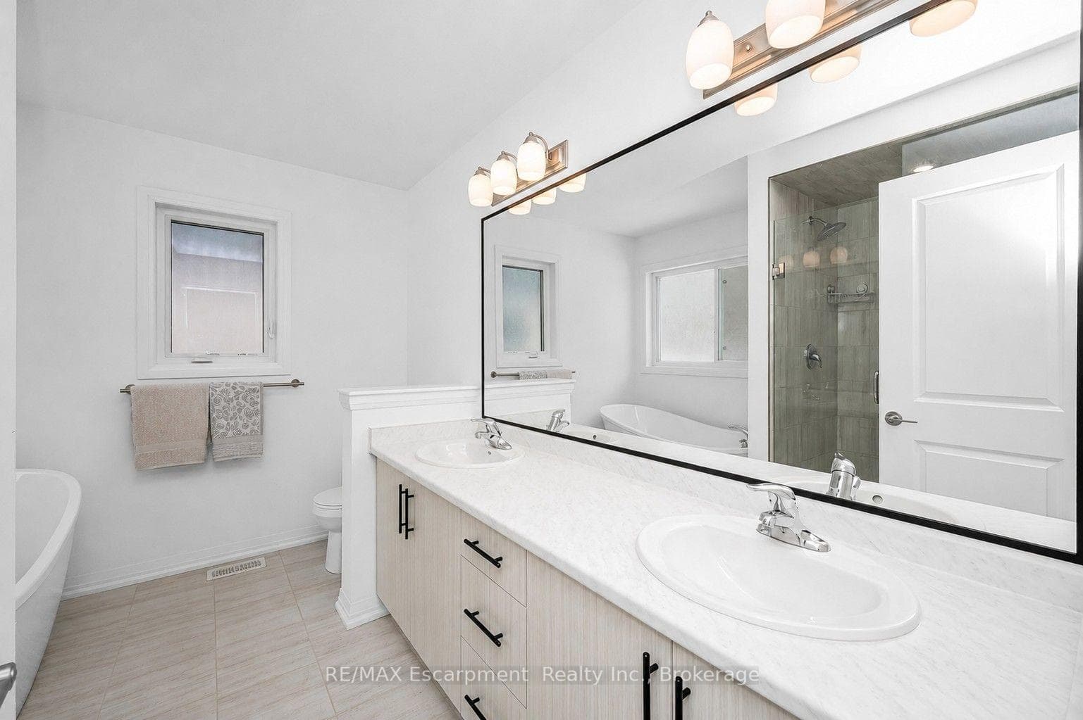 61 Wilson Drive photo 18