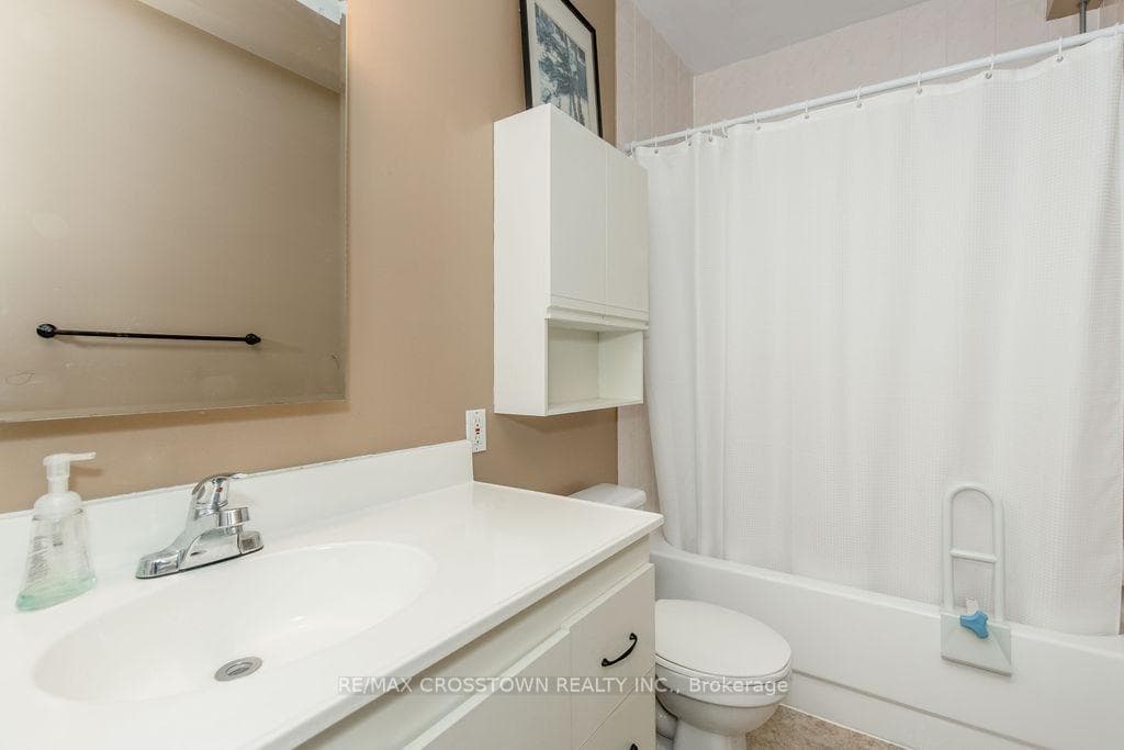 147 Anne Street photo 46