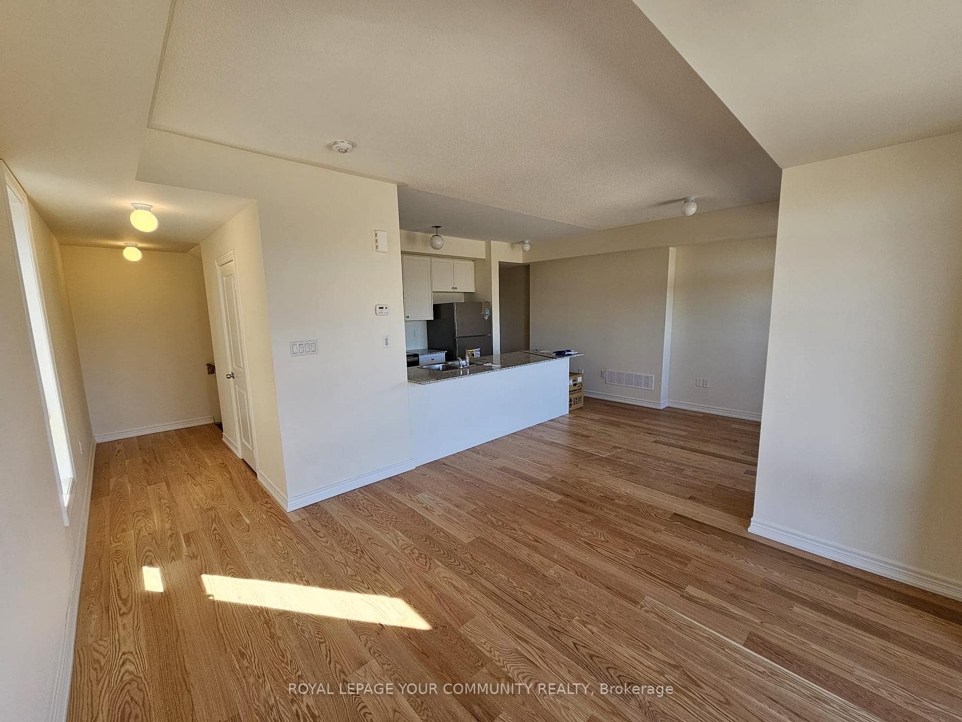 452 Salem Road photo 5