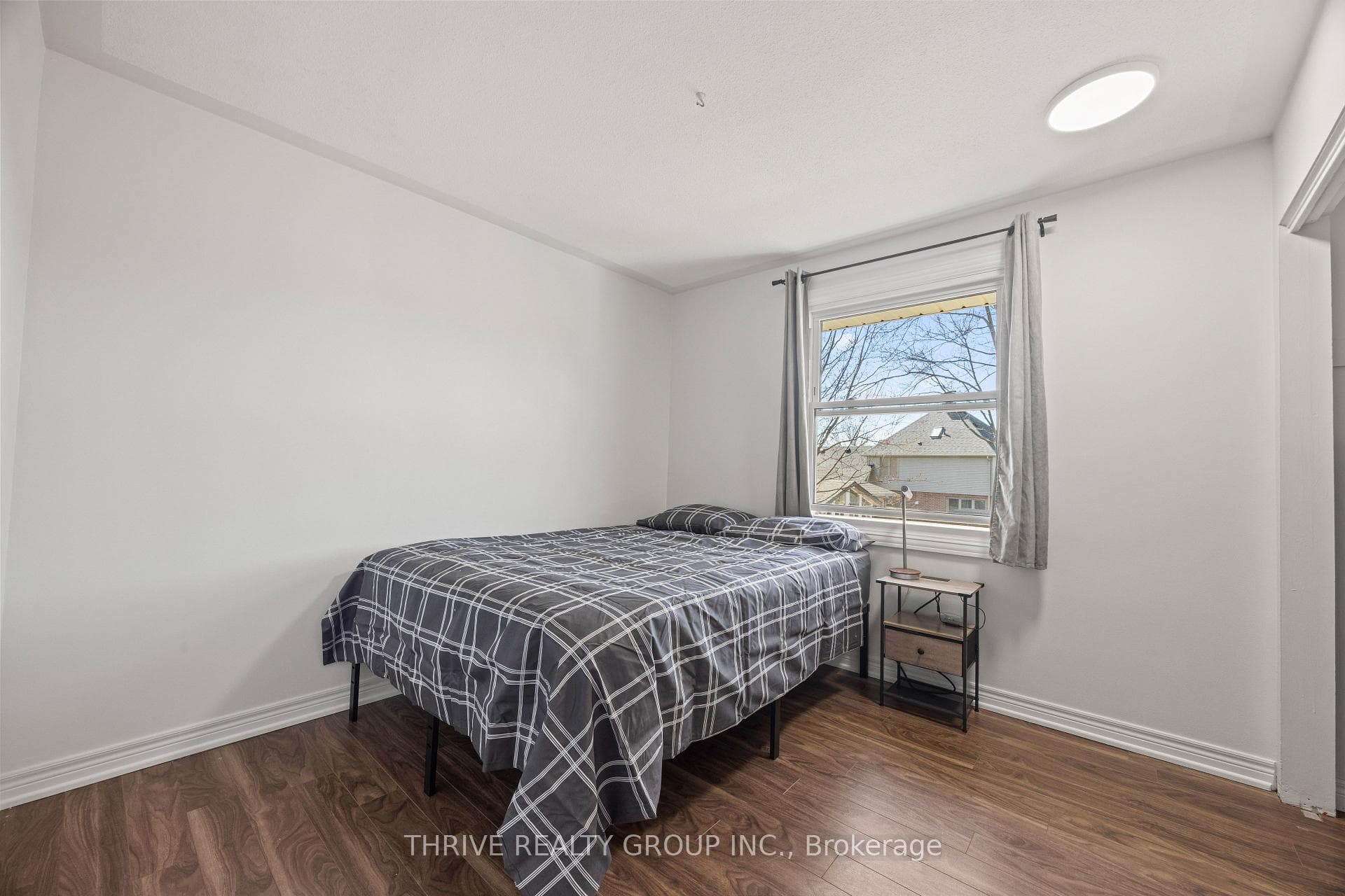 931 FARNHAM Road photo 22