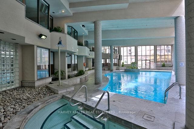 3600 Yonge Street Unit 933 photo 30