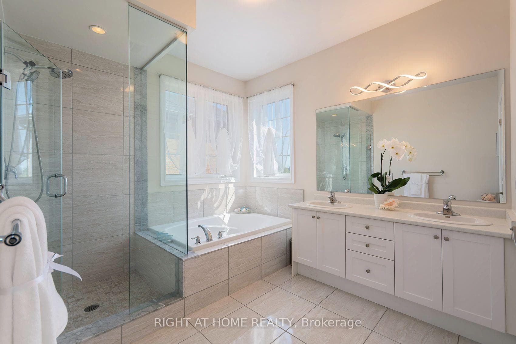 43 Hopewell Street photo 23