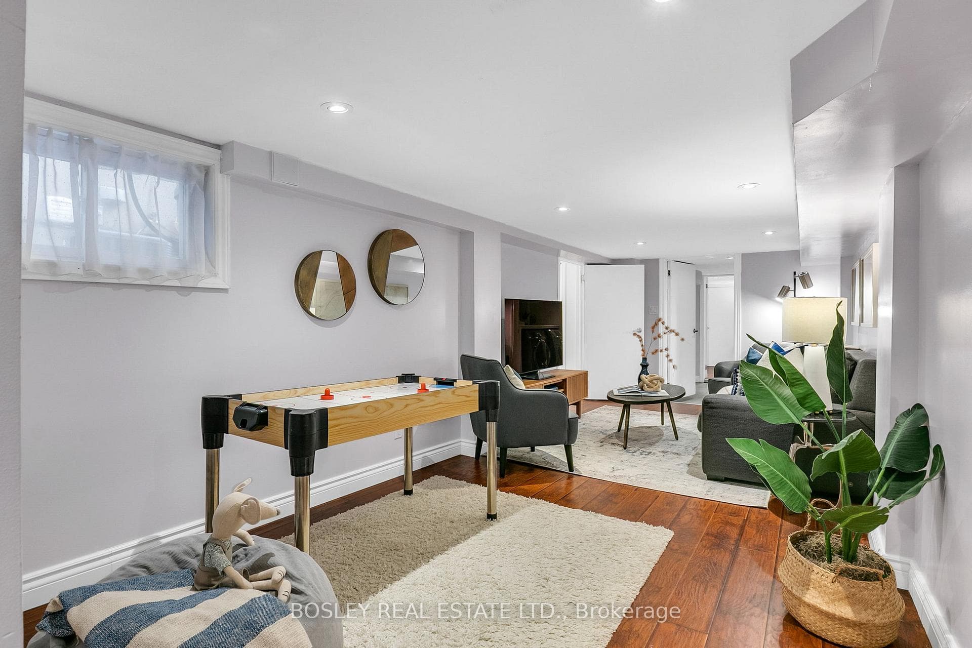 244 Fulton Avenue photo 35