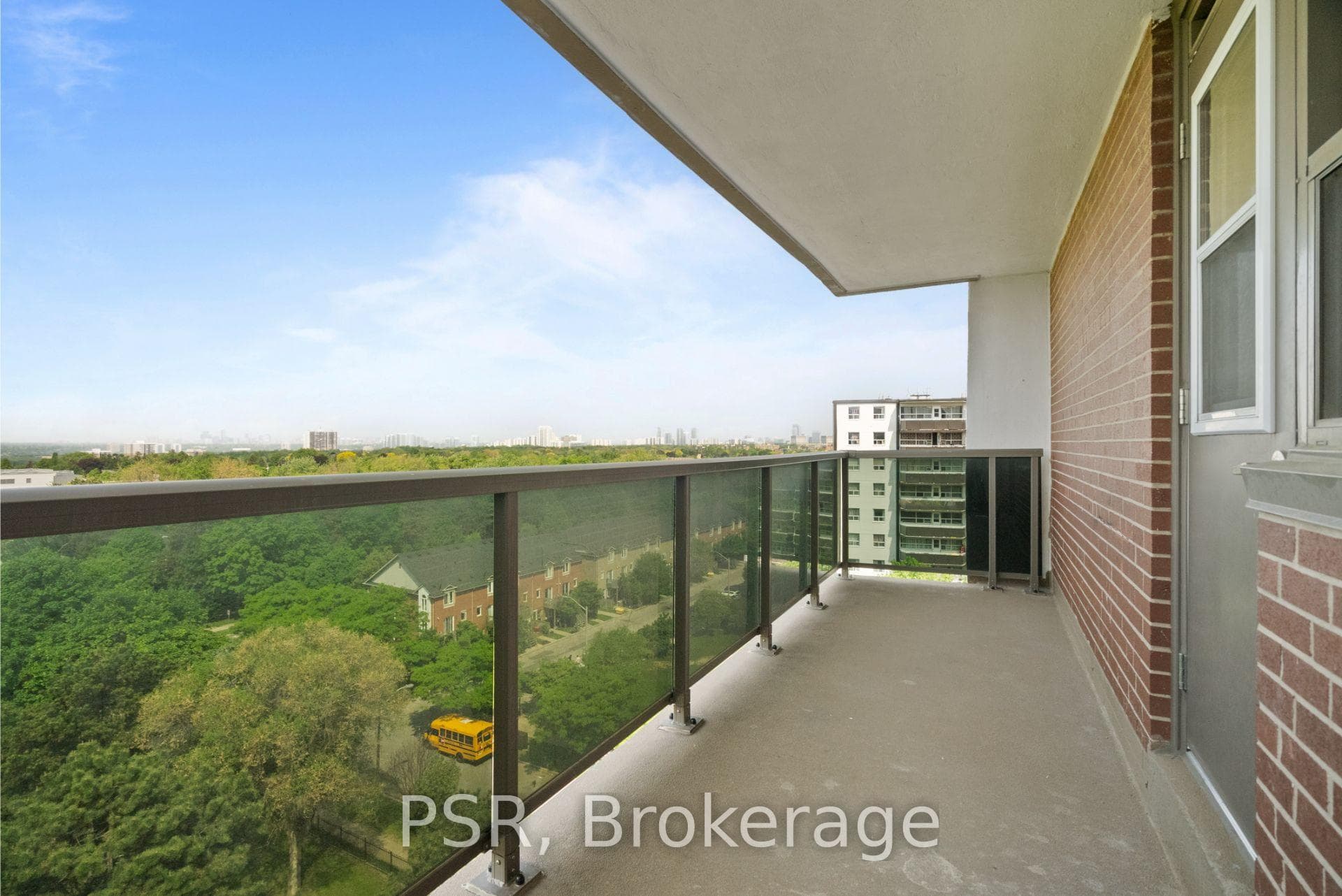 105 Rowena Drive Unit 1005 photo 16