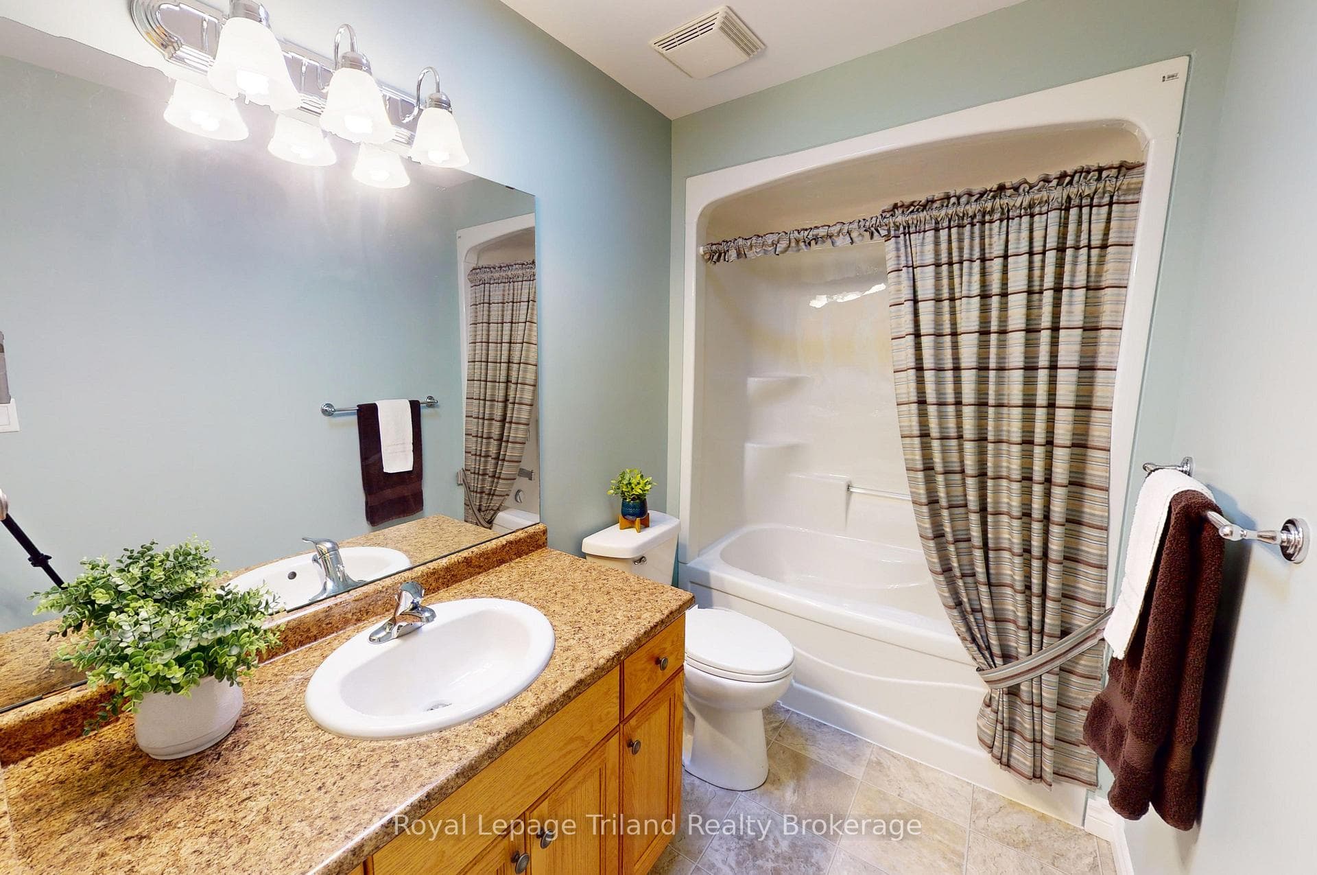 23 Hogarth Drive photo 23