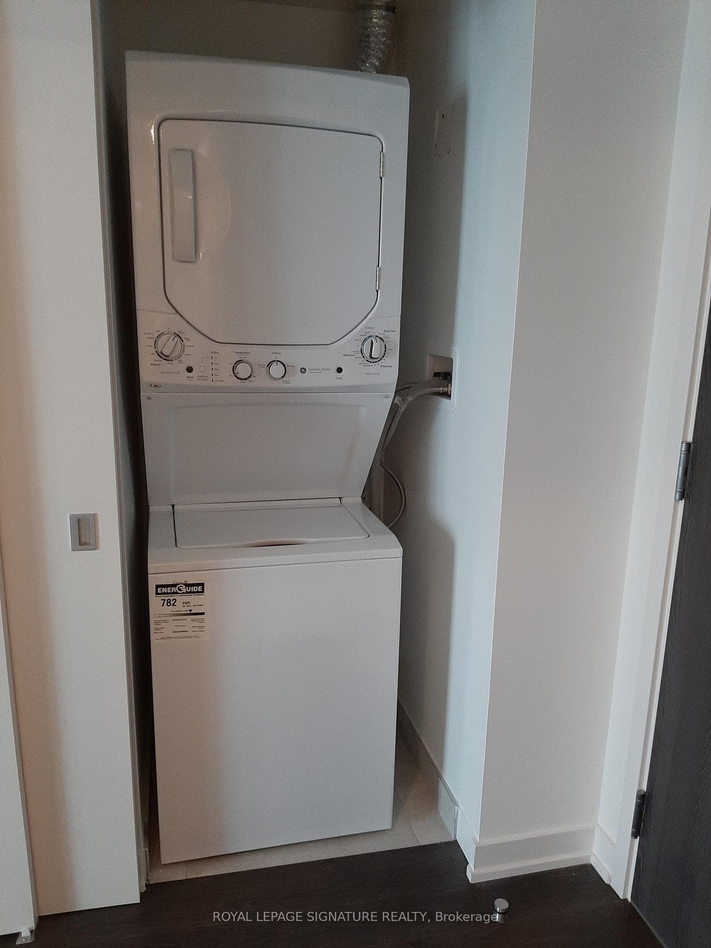 25 Richmond Street Unit 2612 photo 16