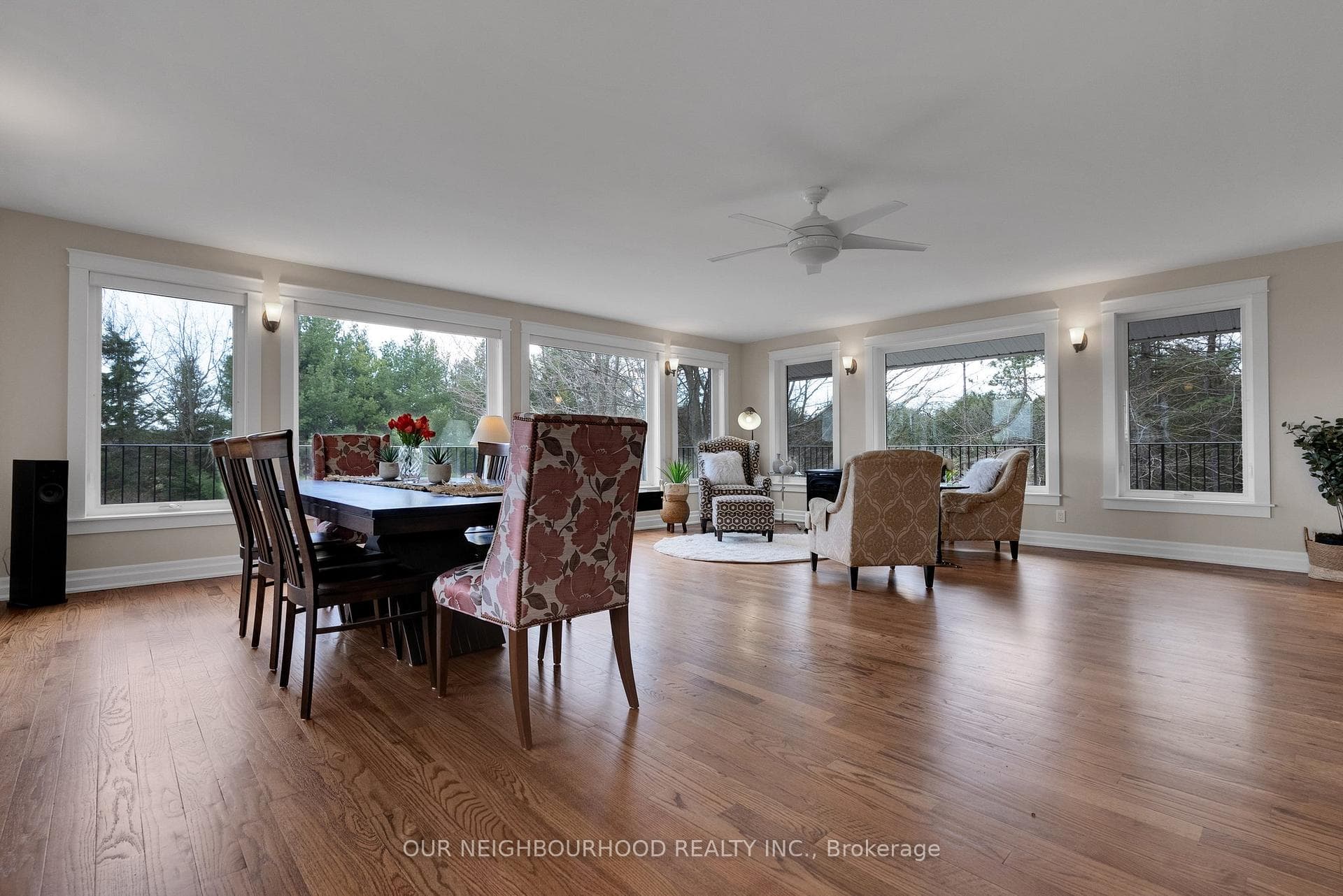 4582 Walsh Road photo 11