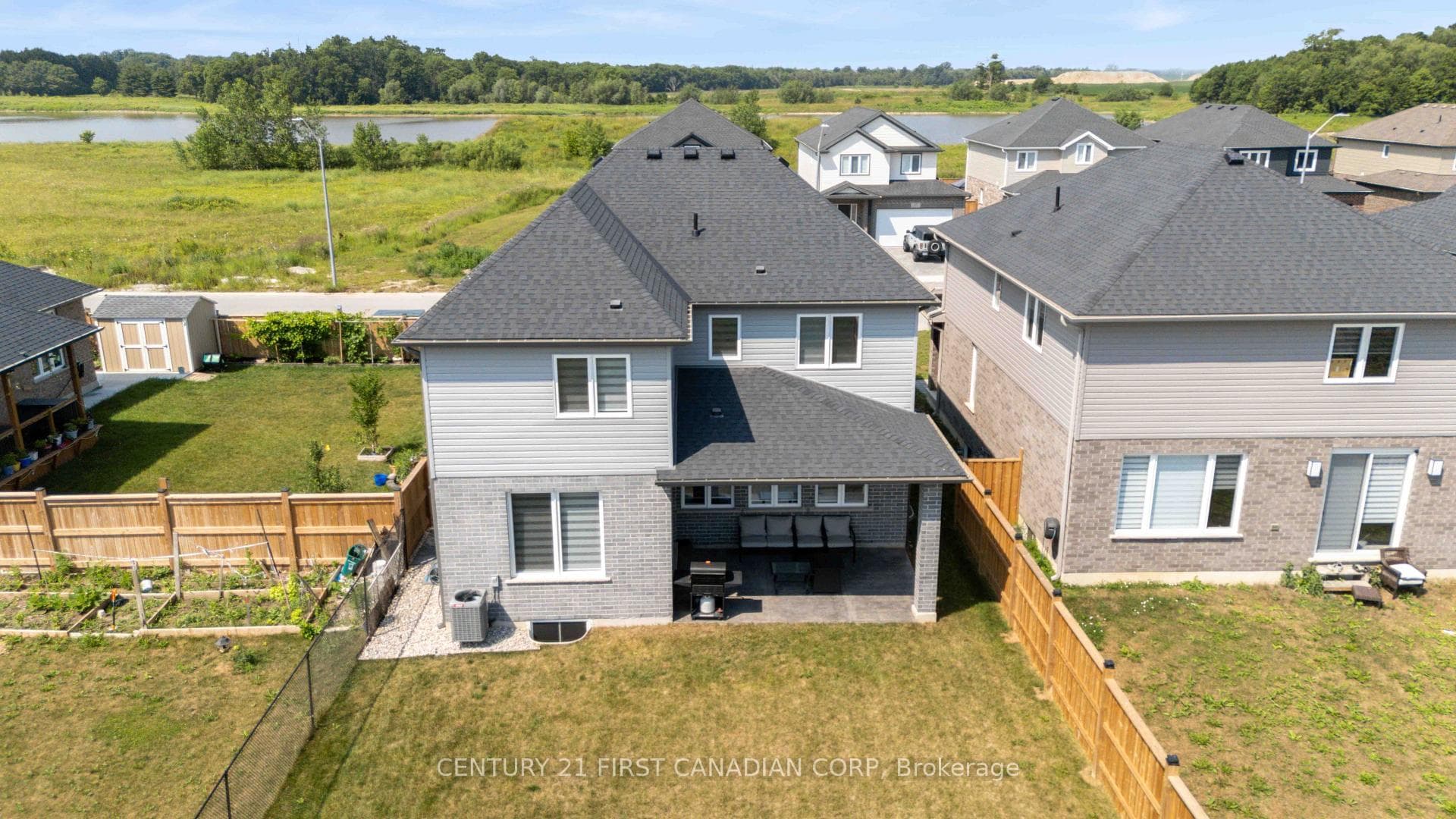 68 Rosina Lane photo 46
