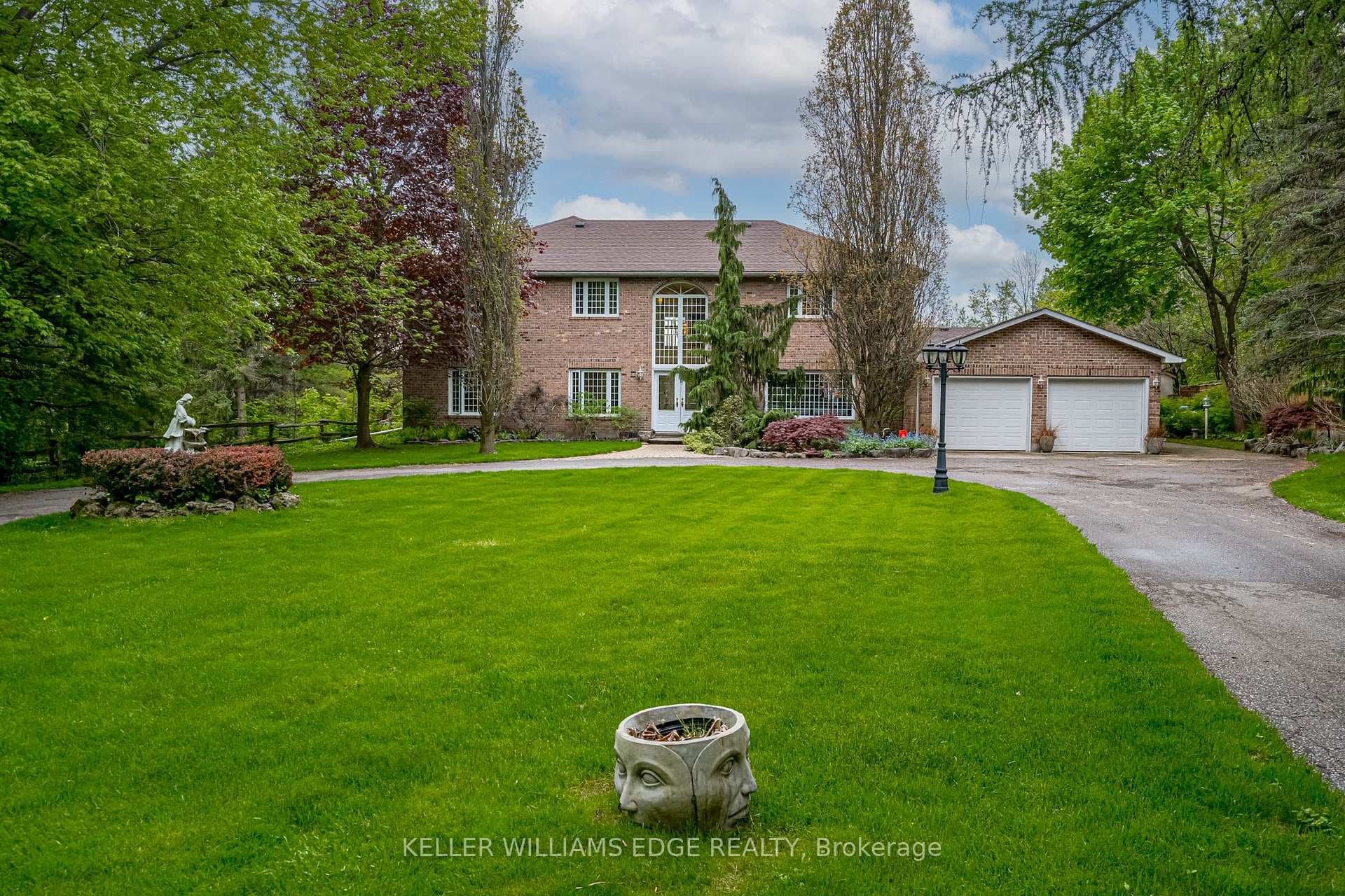 57 Kennedy Road photo 1