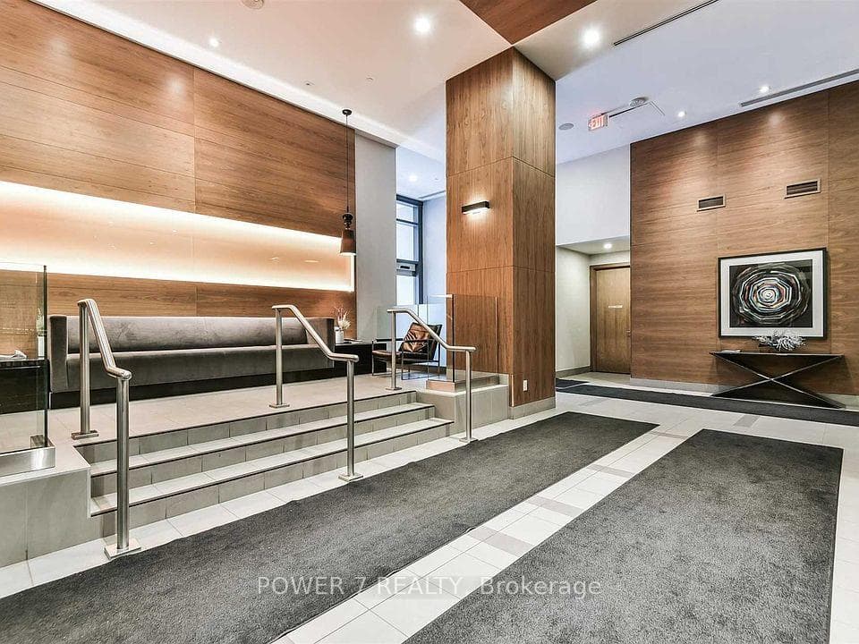 295 Adelaide Street Unit 503 photo 3