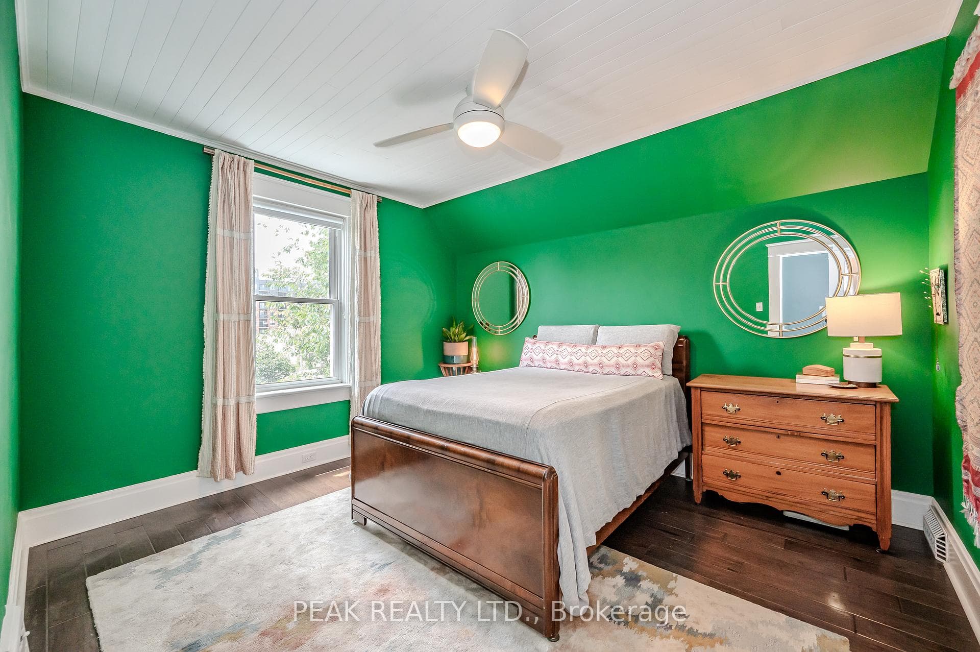 229 Duke Street photo 25