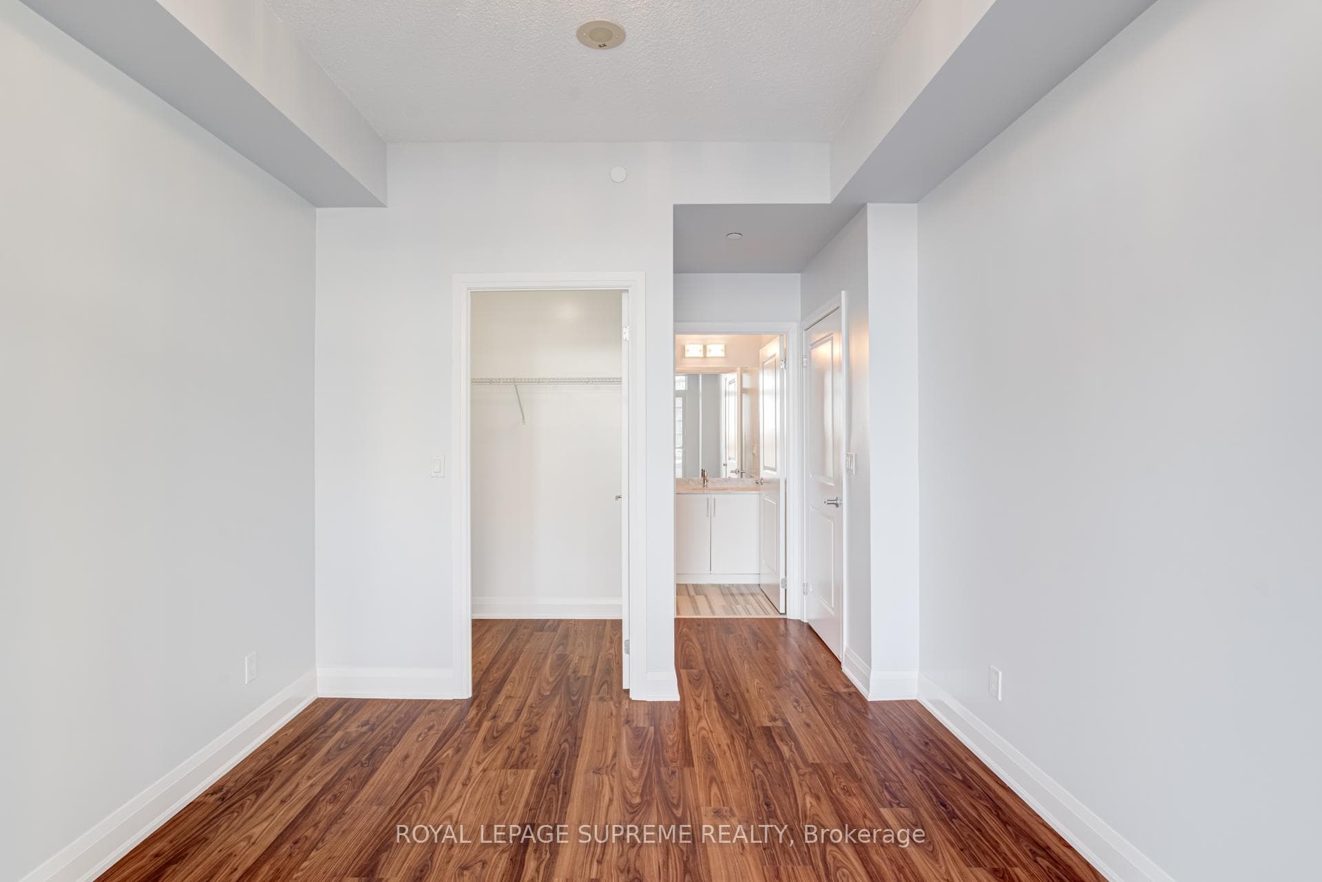 35 Fontenay Court Unit 703 photo 25