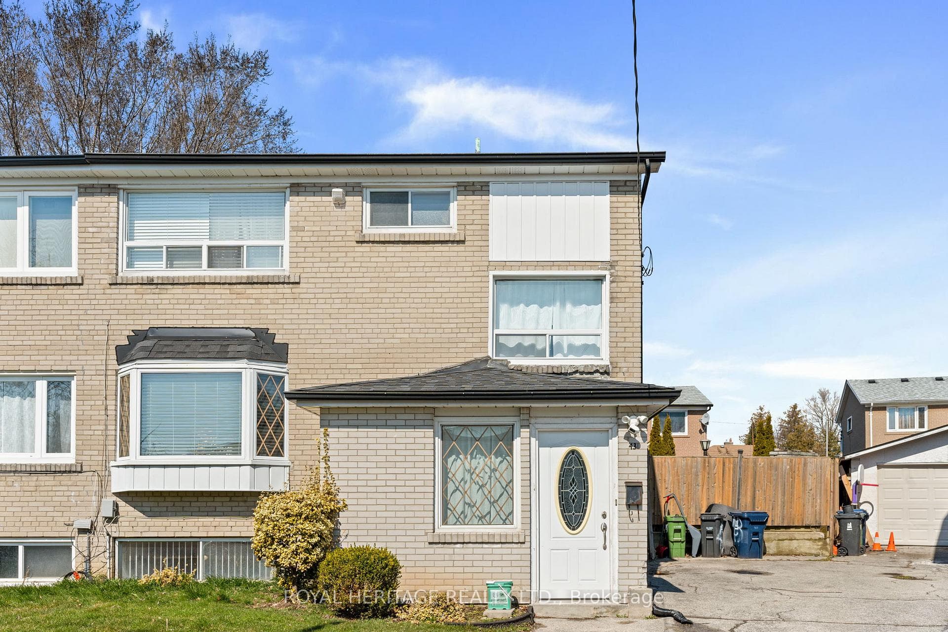 43 Templeton Court photo 1