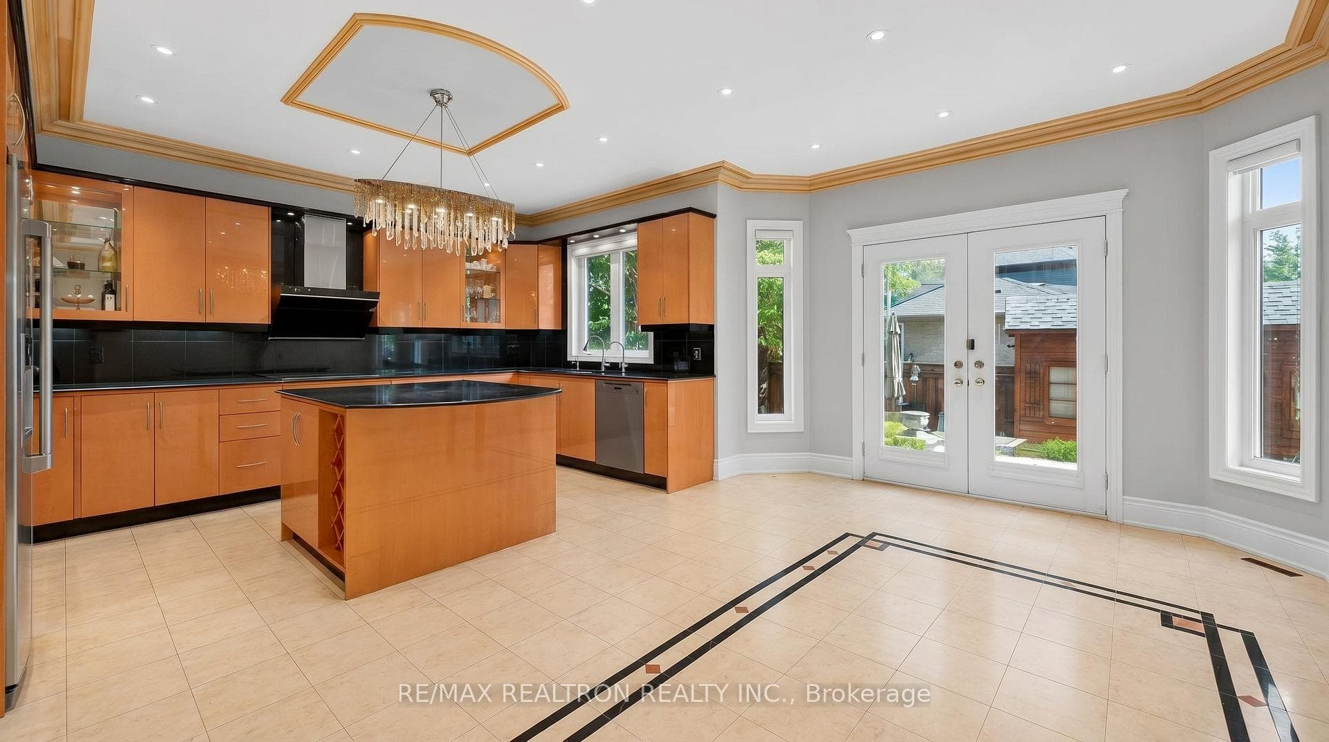 171 Lawrie Road photo 24