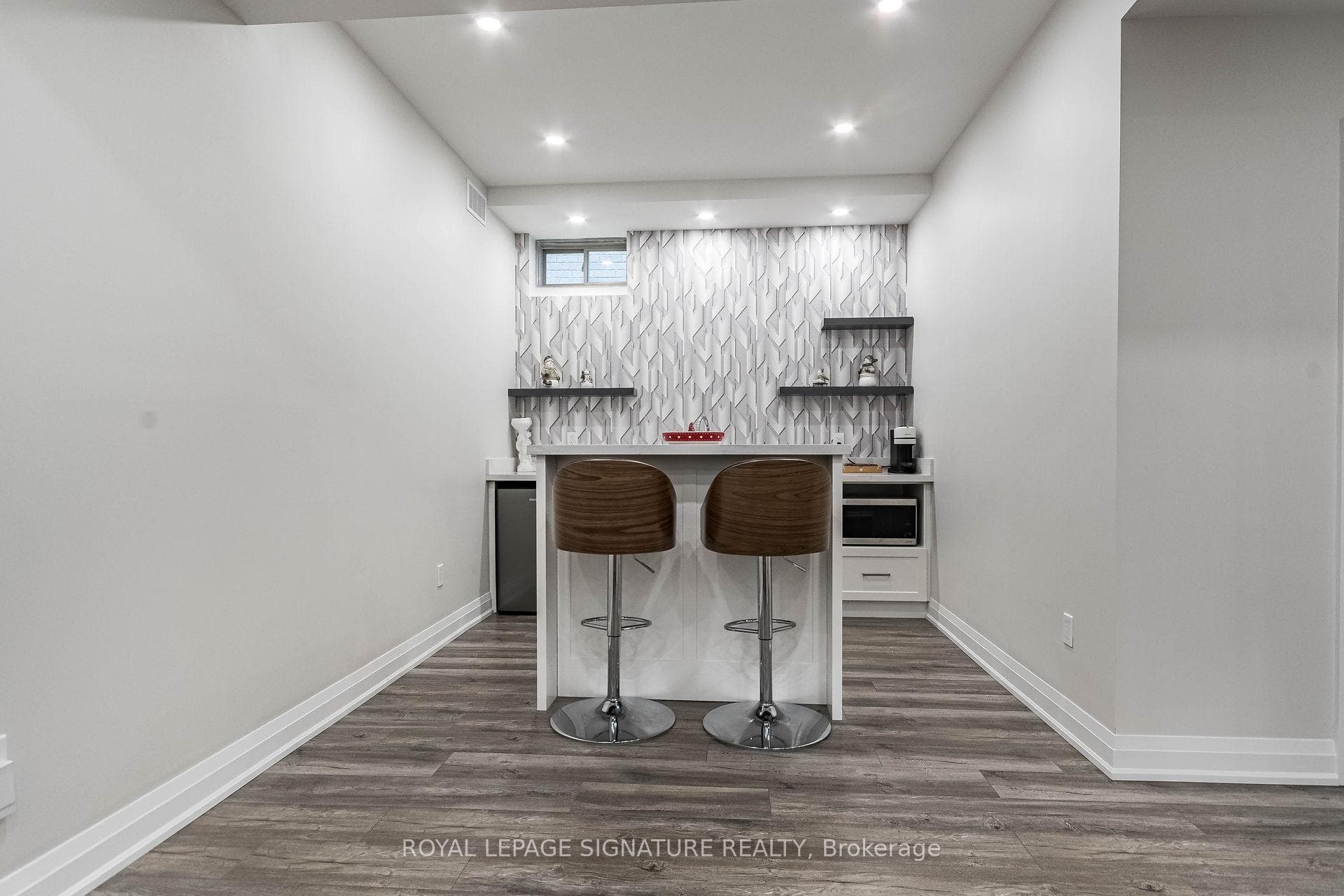24 Foxtail Court photo 26