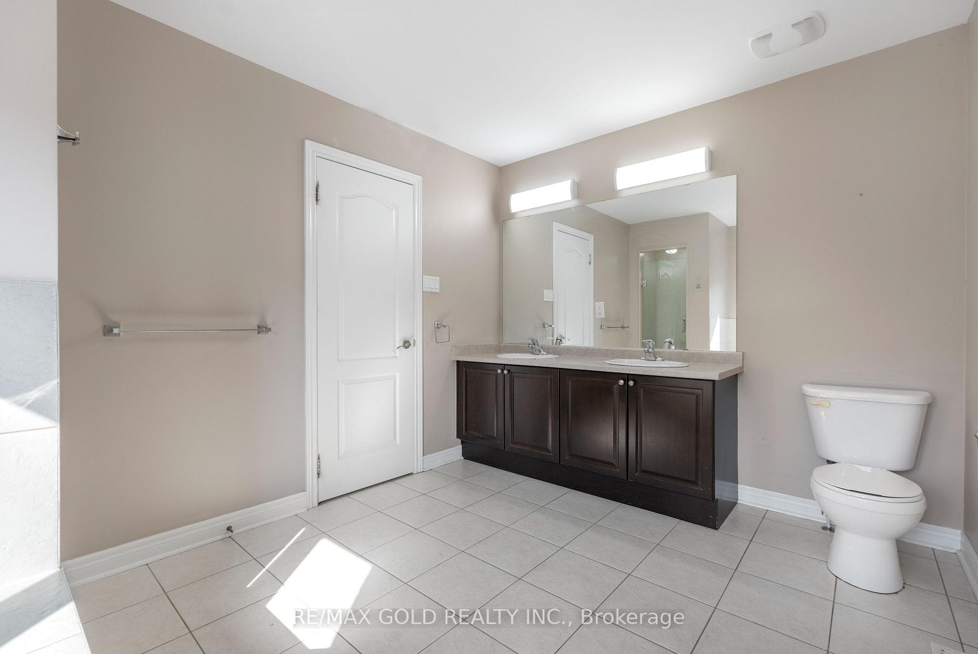 99 Watsonbrook Drive photo 31