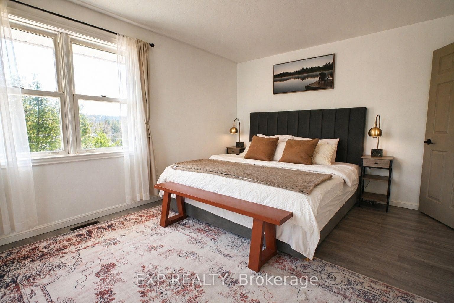 573 A Evergreen Lane photo 14