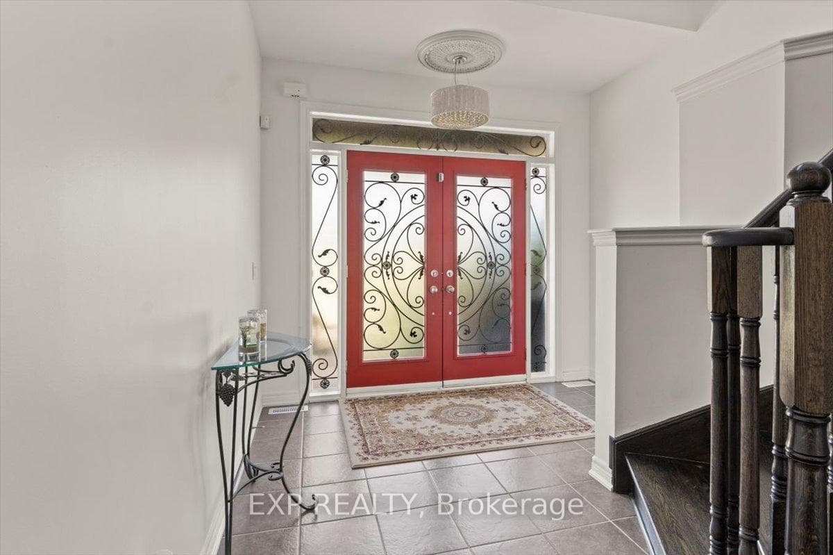 489 Kwapis Boulevard photo 6