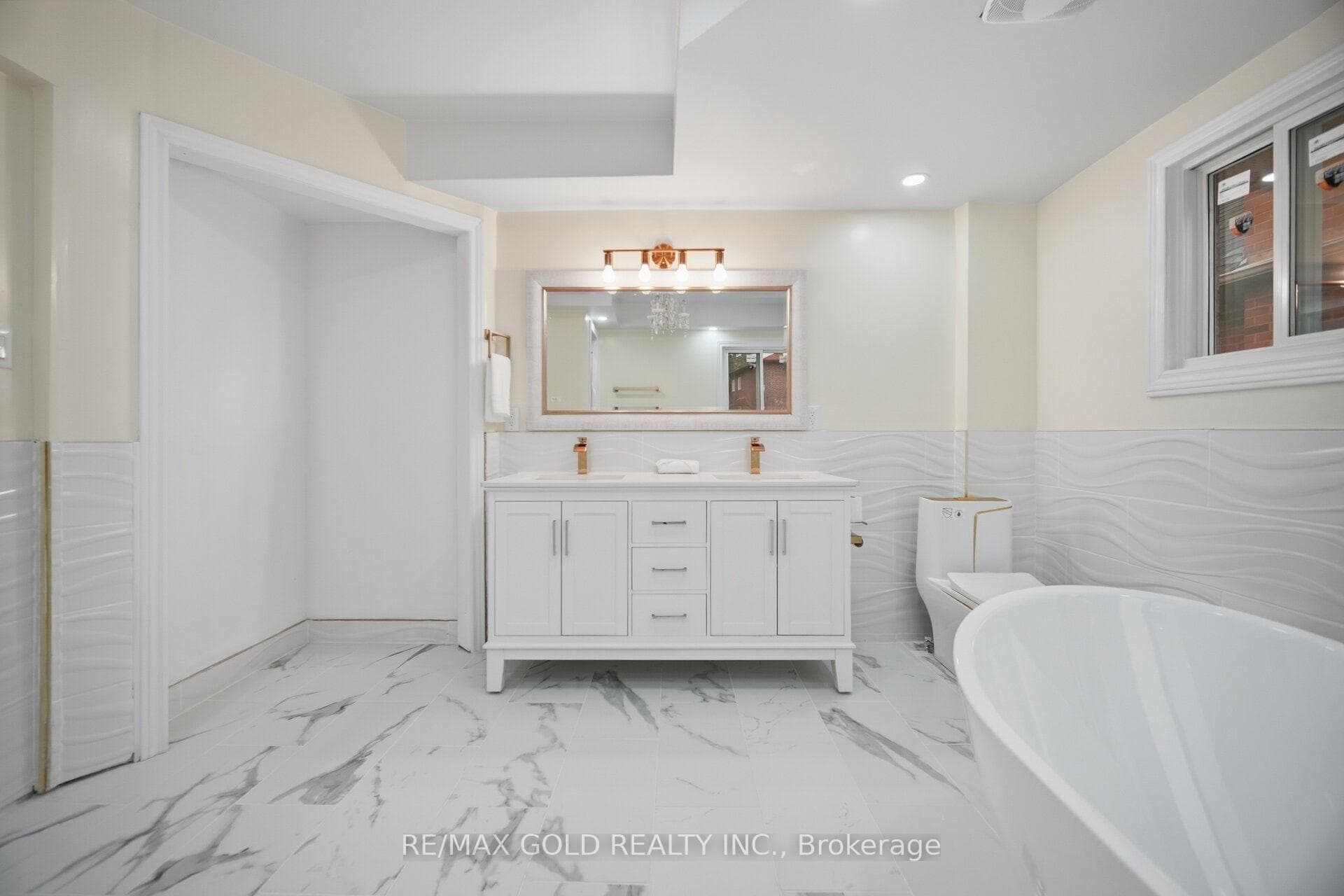 40 Kenpark Avenue photo 38