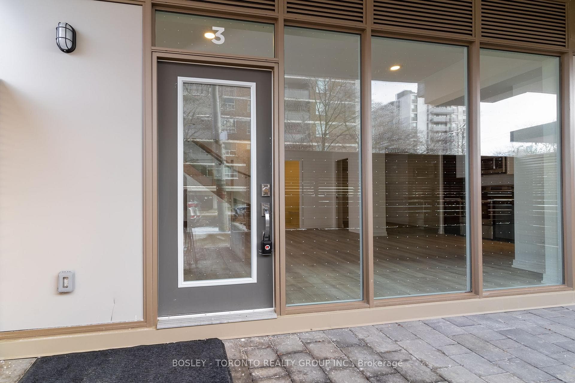3 Cardiff Road Unit 106 photo 2