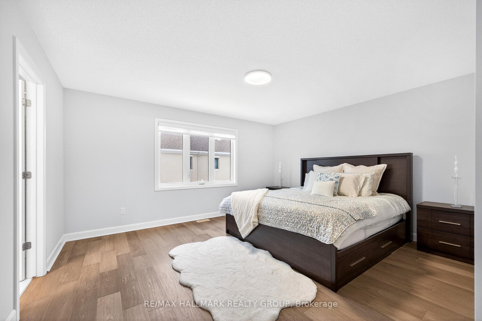 232 Aquarium Avenue photo 18