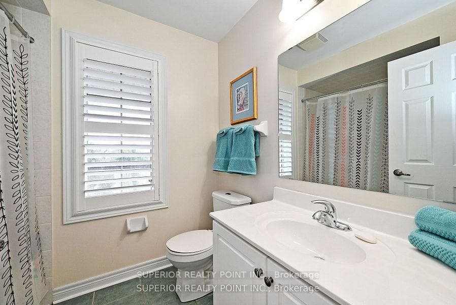 28 Maple Valley Road photo 35