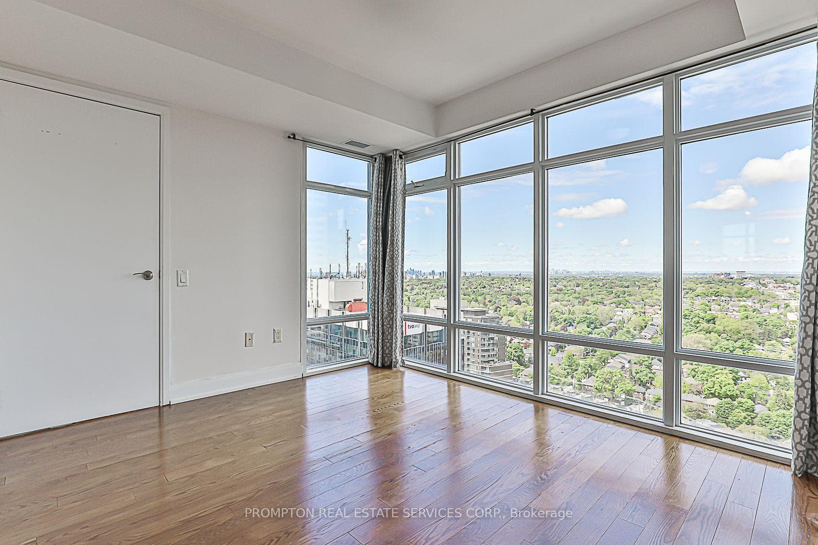 2191 YONGE Street Unit 2905 photo 19