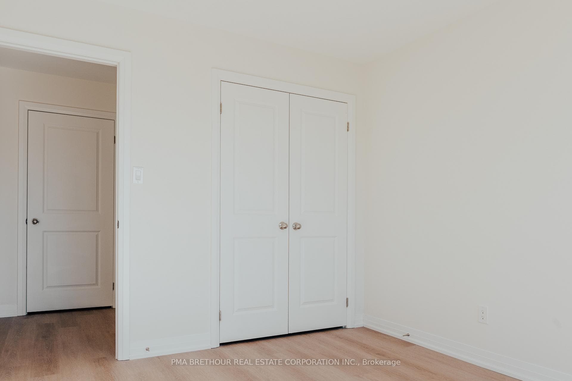 53 Klein Way photo 16