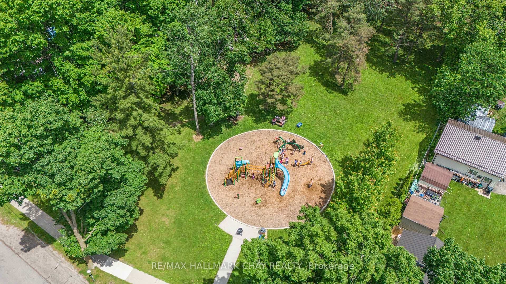 6 George Street in Orillia