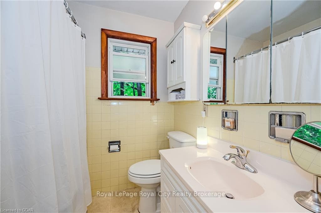 21 ST CATHARINE Street photo 28