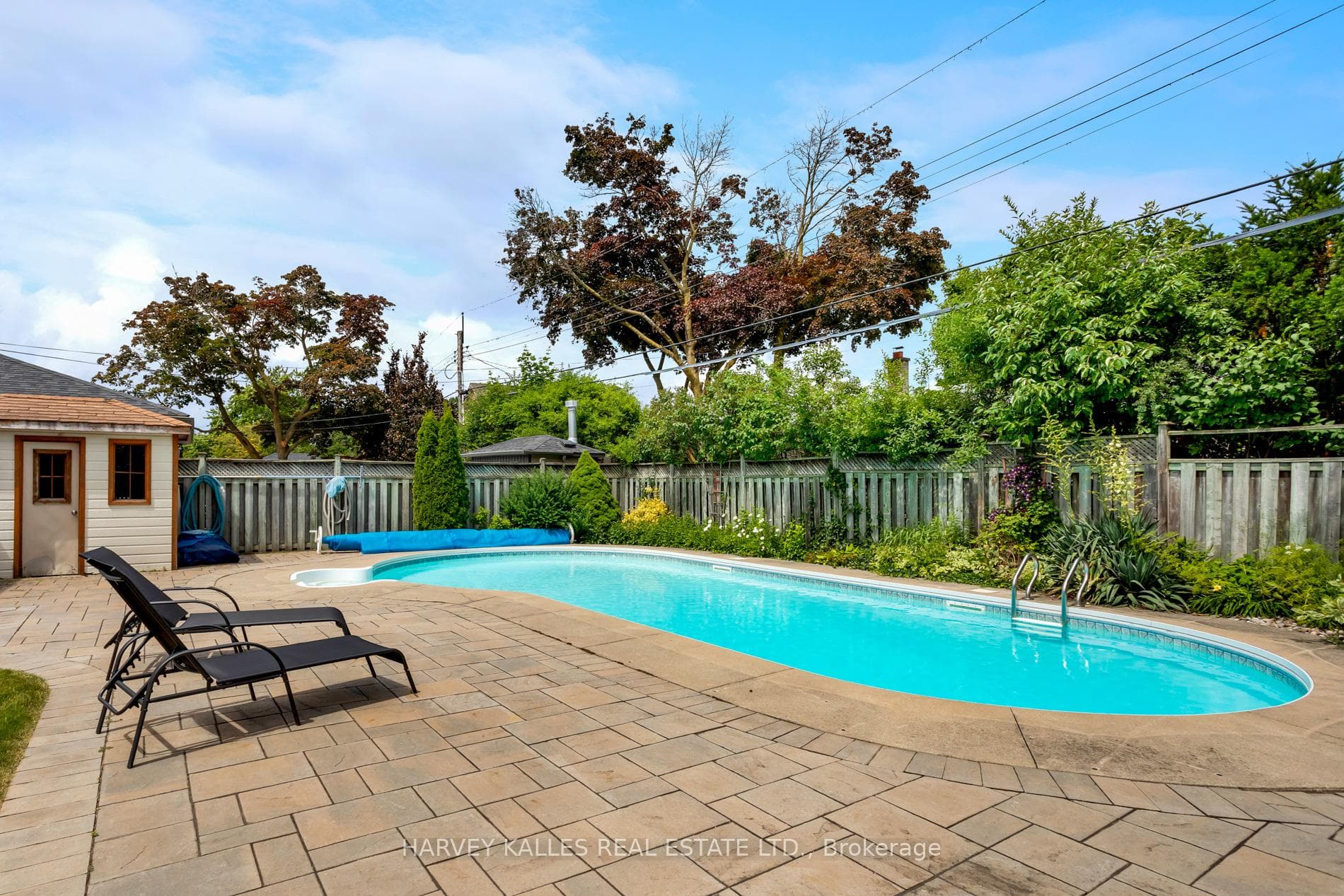 22 BLAIR ATHOL Crescent photo 7