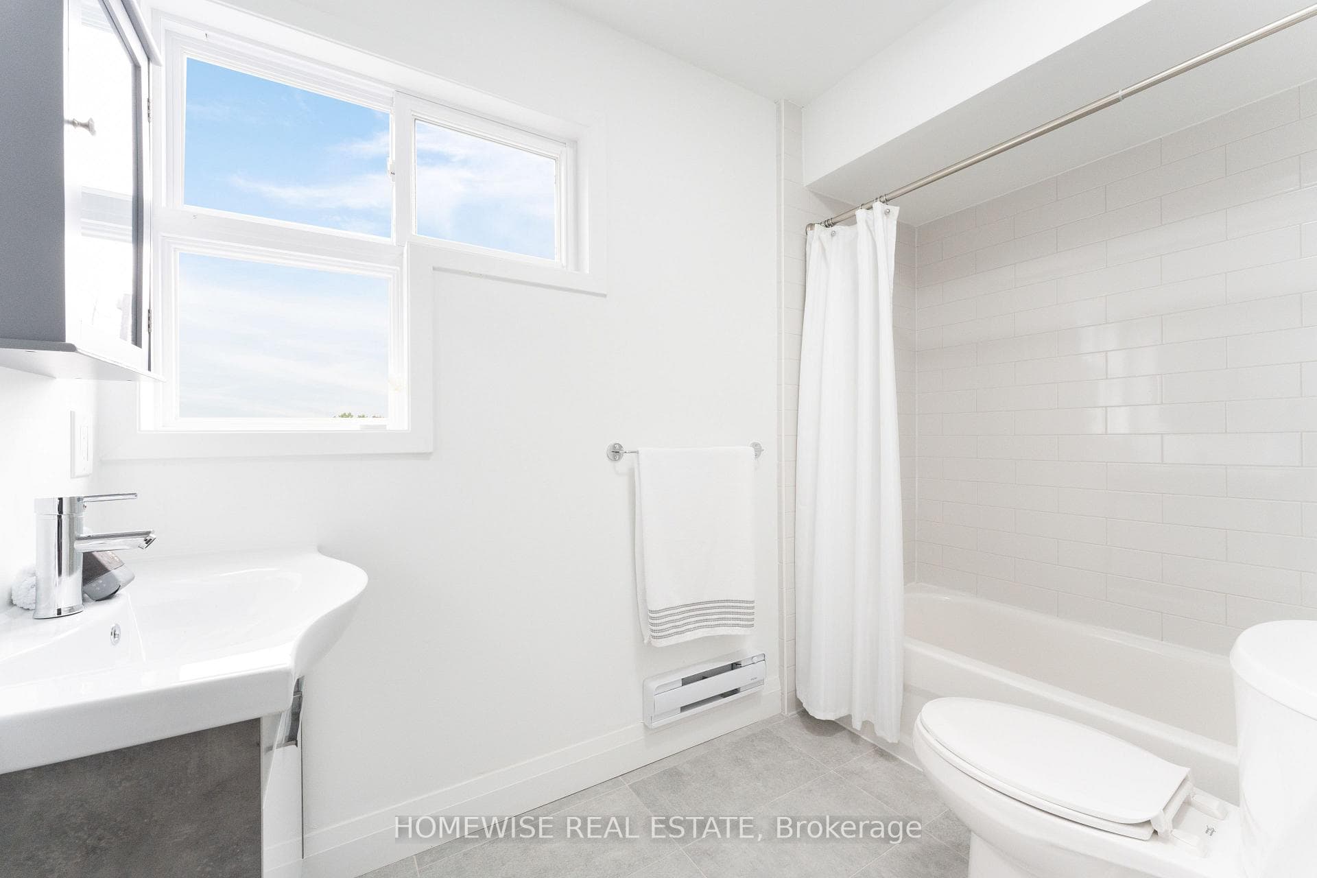 240 Ormond Drive Unit B11 photo 24