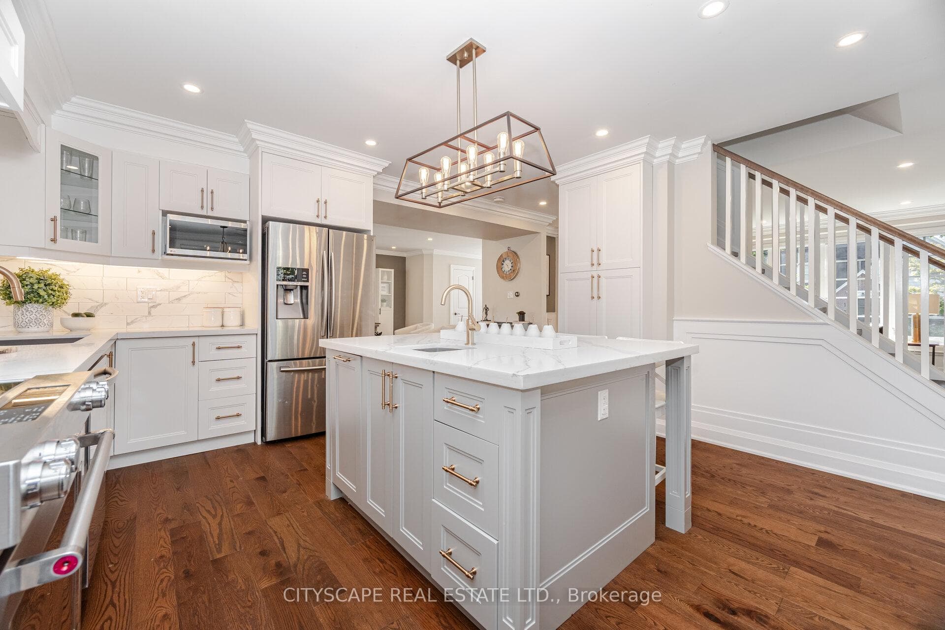 187 Prince Edward Drive photo 13