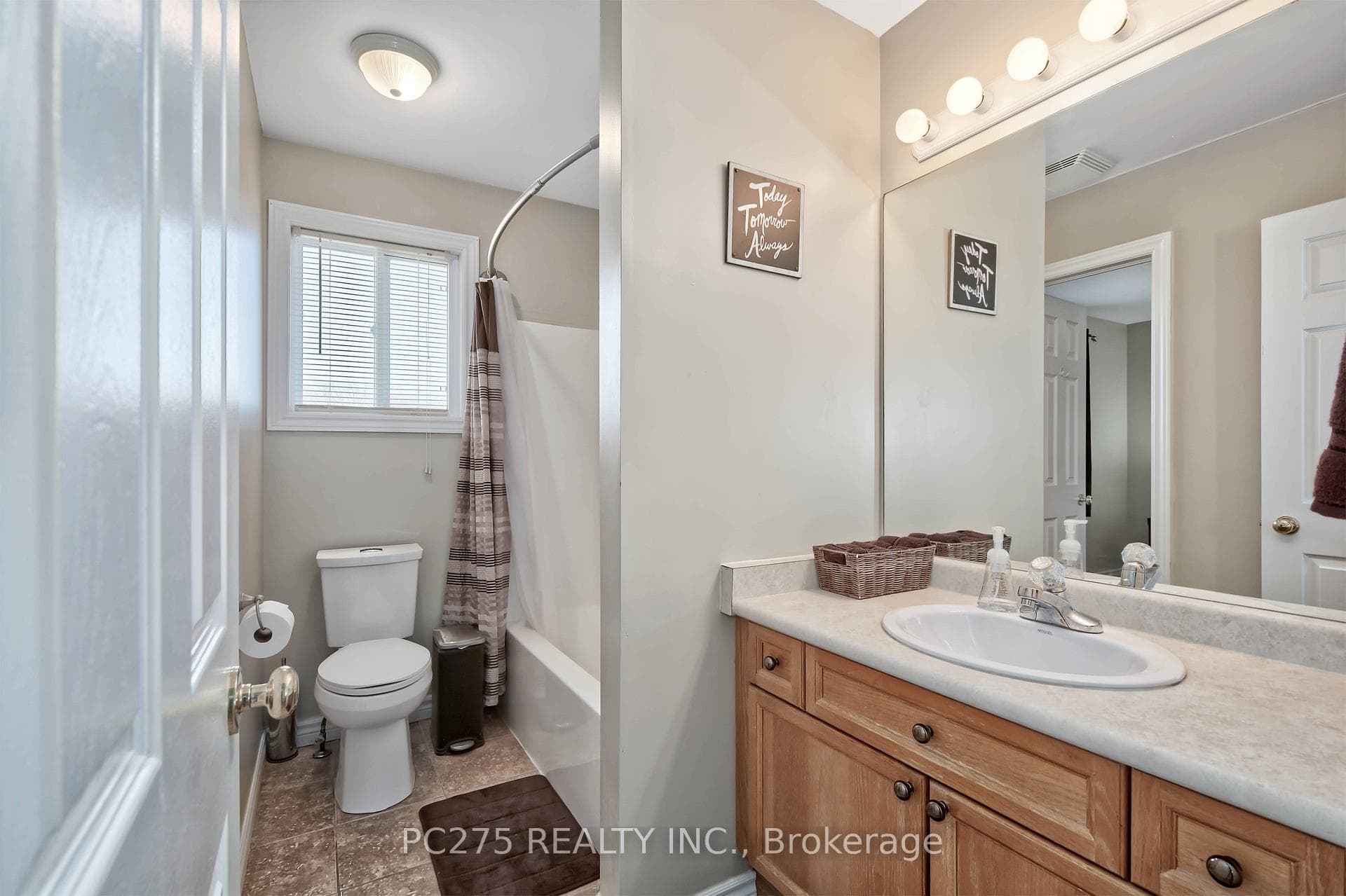 448 Forest Creek Place photo 18