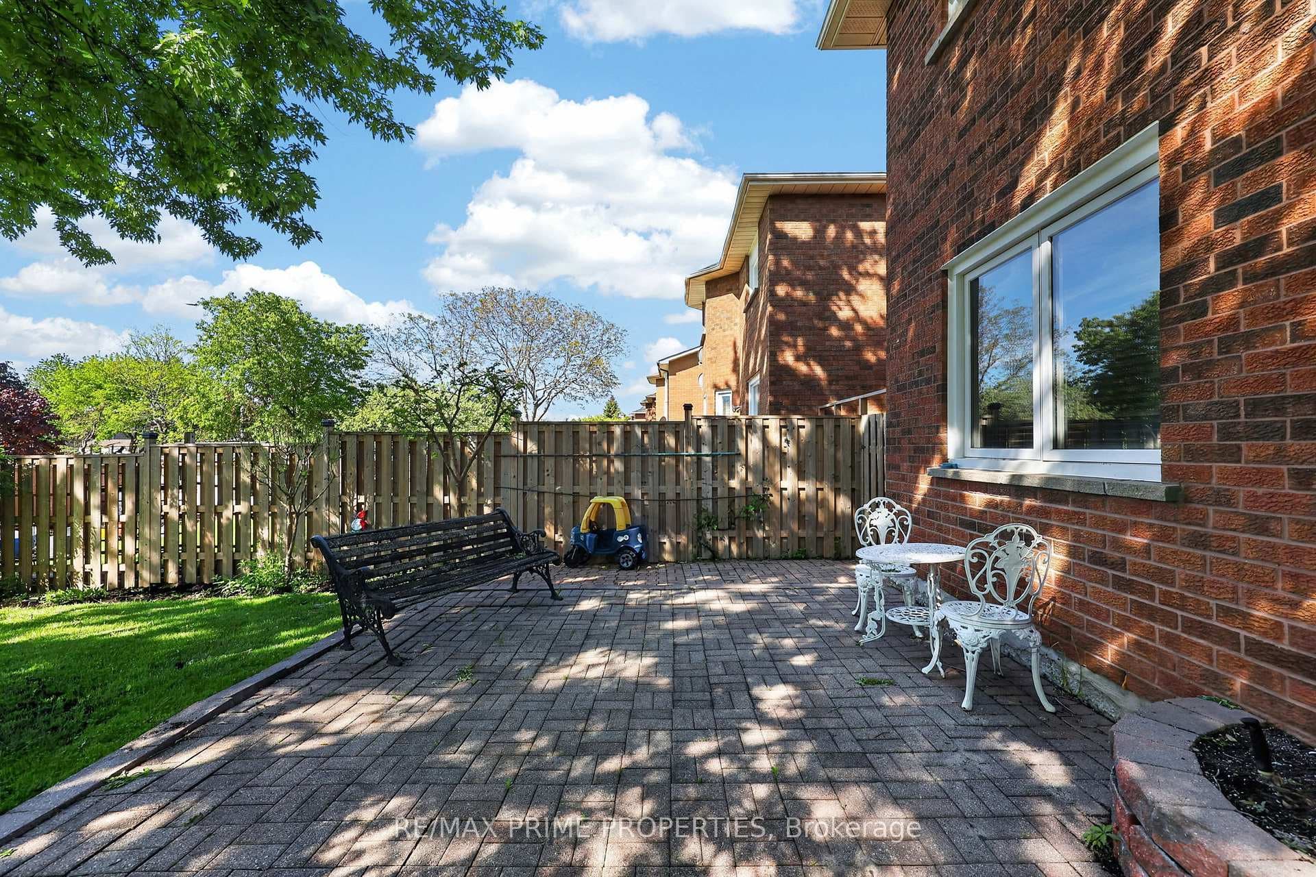 15 Jimston Drive photo 32