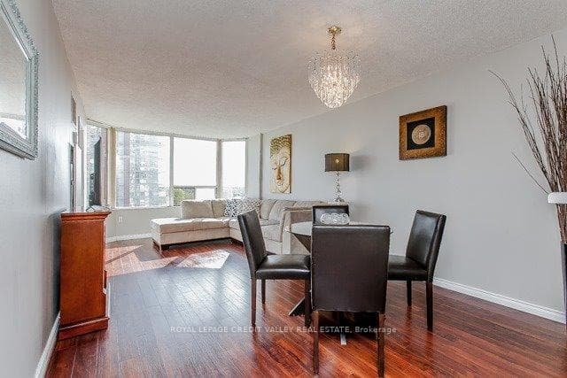 1270 Maple Crossing Boulevard Unit 704 photo 14
