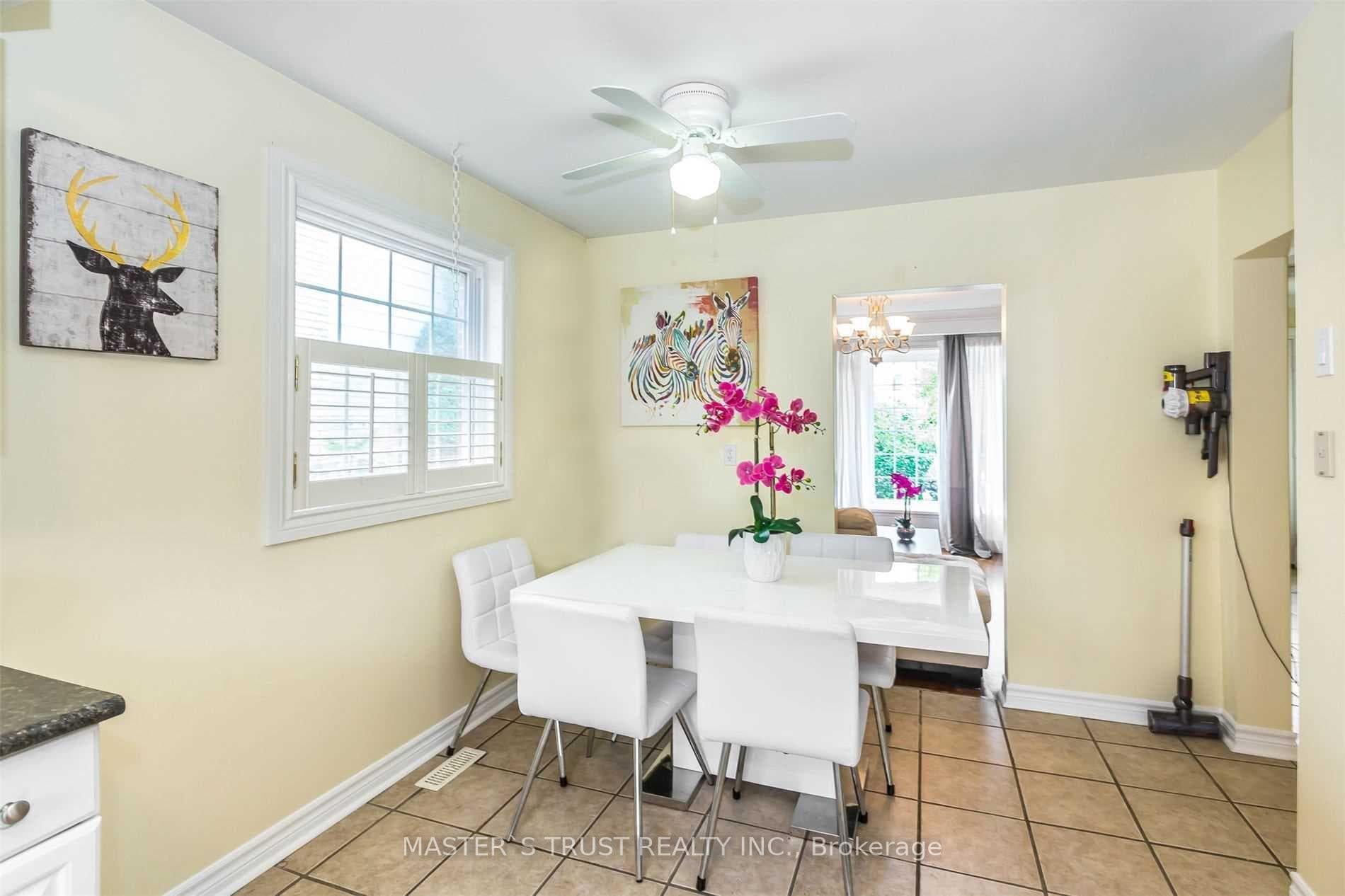 35 Wild Cherry Lane photo 10