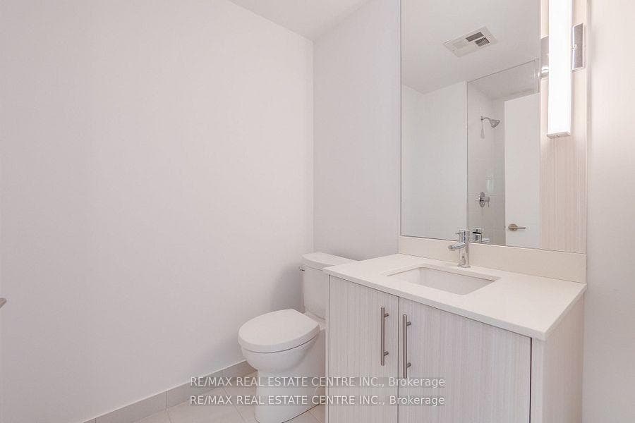 215 Veteran Drive Unit 901 photo 18