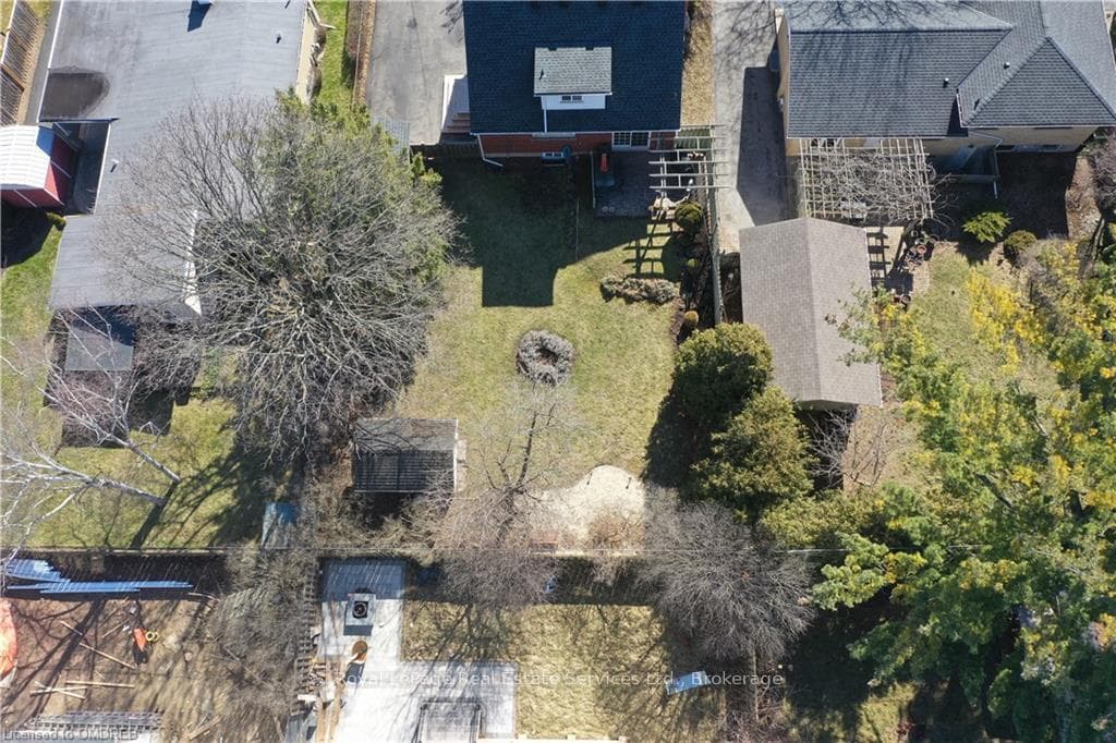 2453 APPLEWOOD Drive photo 43