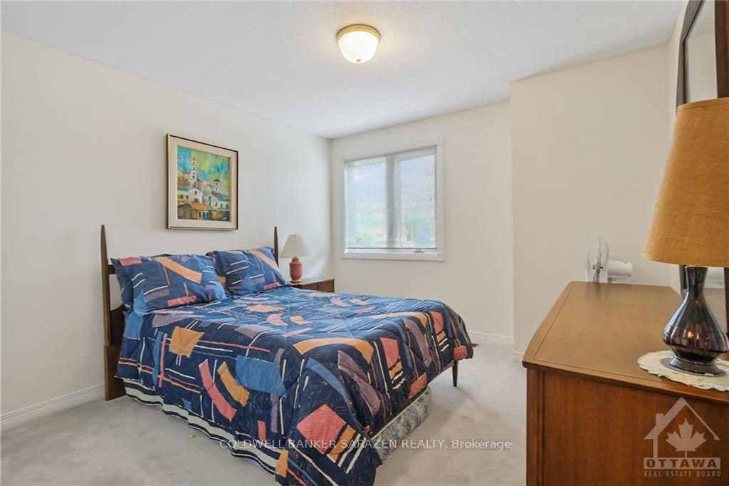 1679 AUTUMN RIDGE Drive photo 24