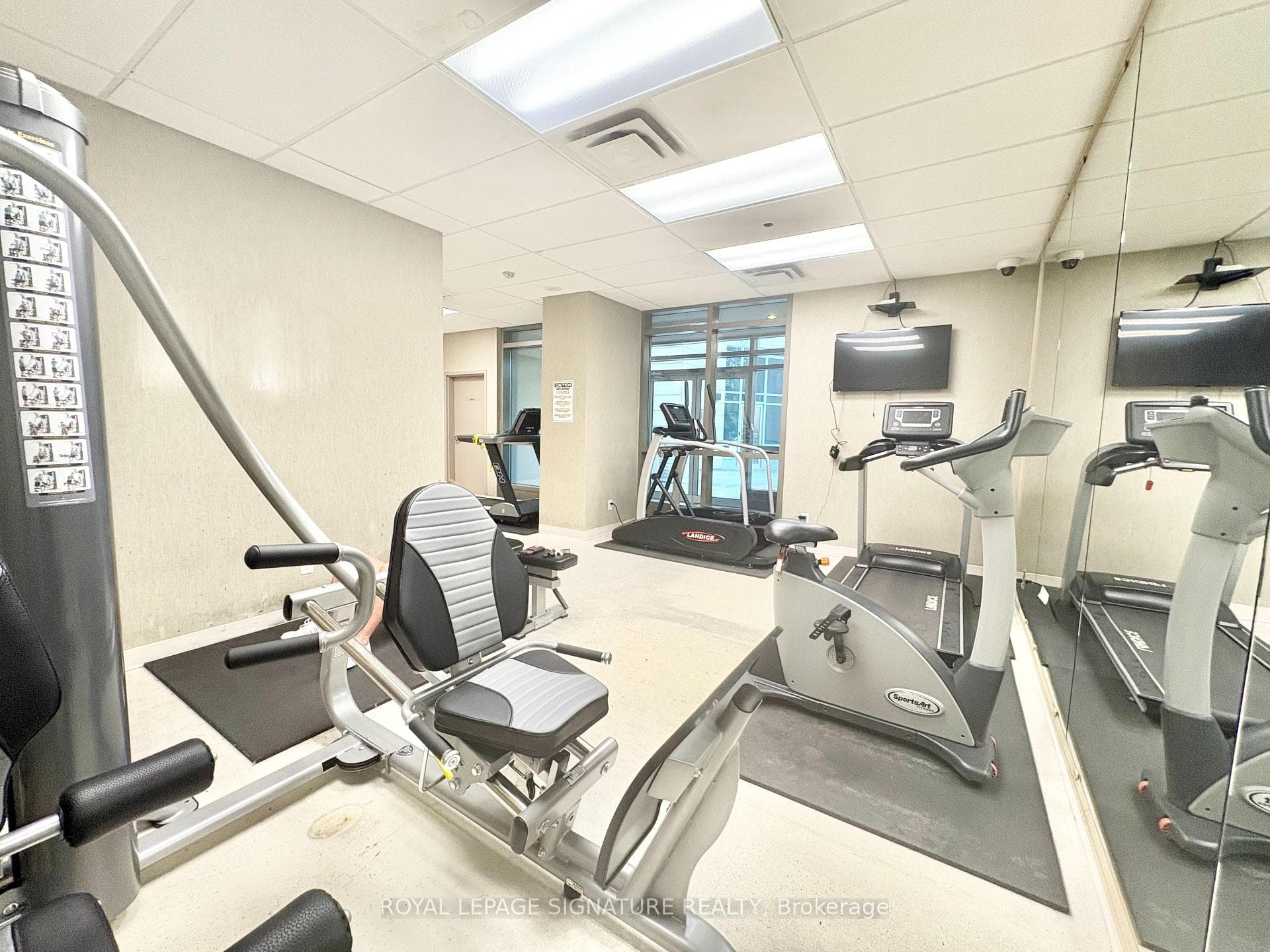 31 Olive Avenue Unit 211 photo 15