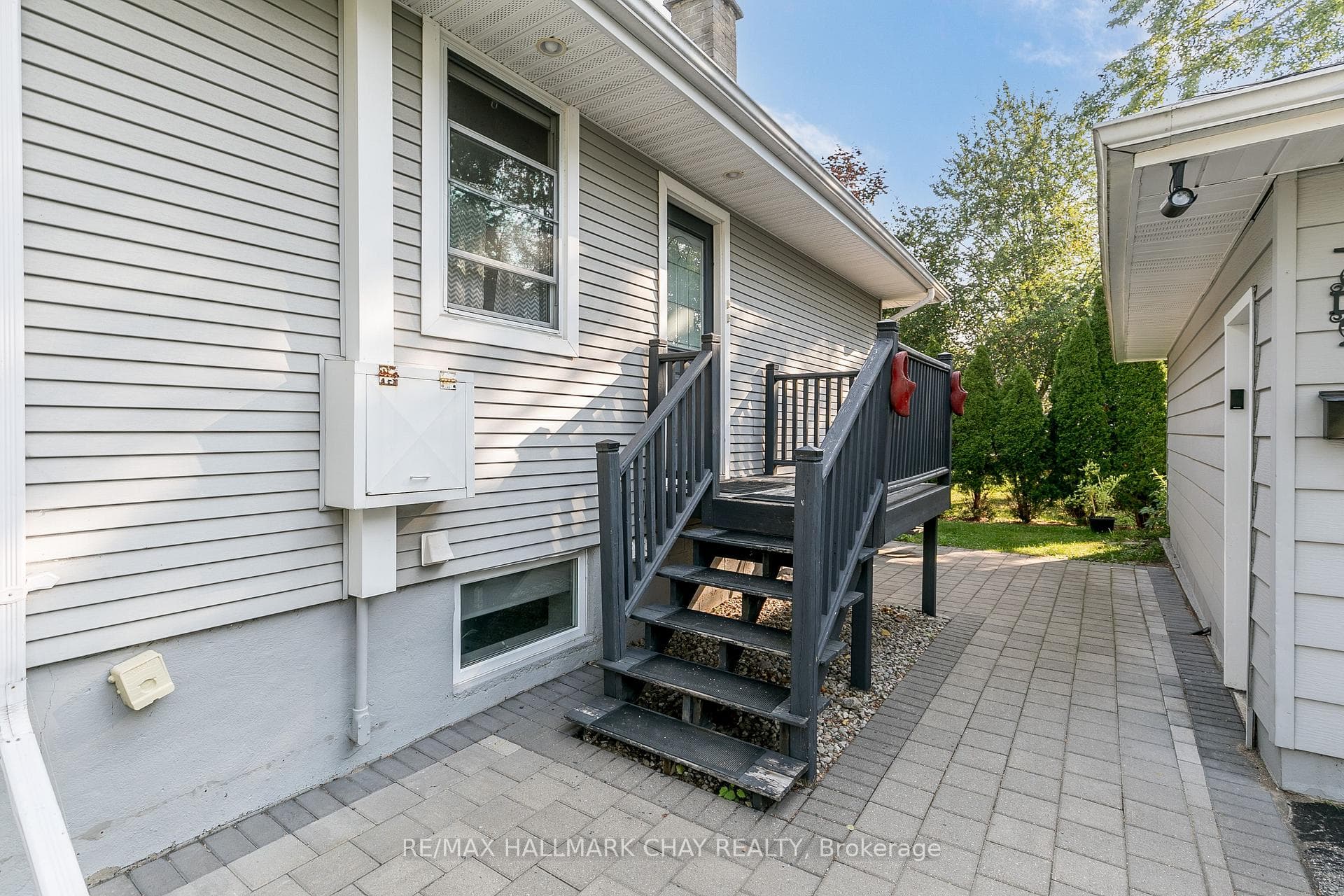209 Montgomery Drive photo 19