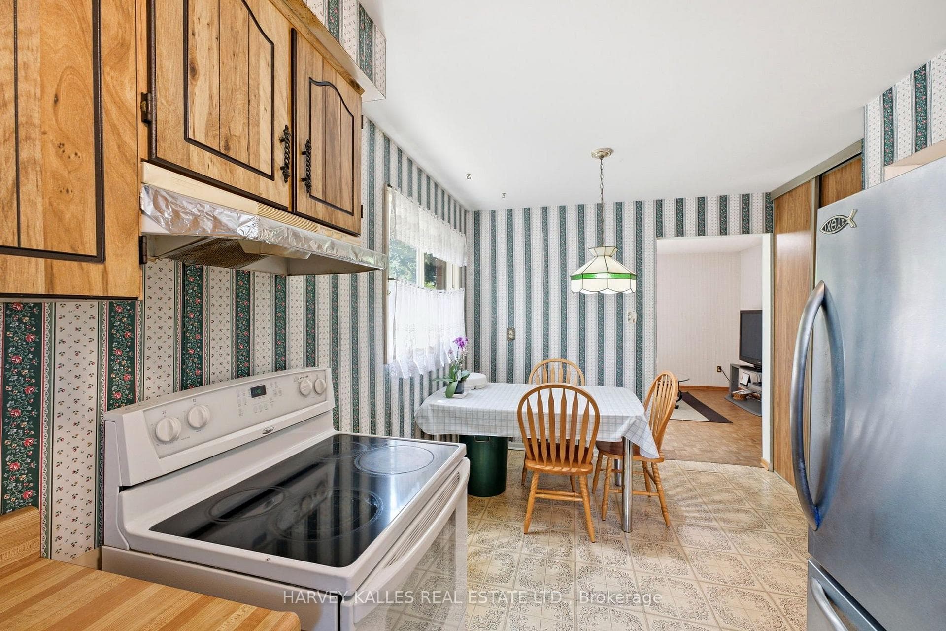 39 Newington Crescent photo 13