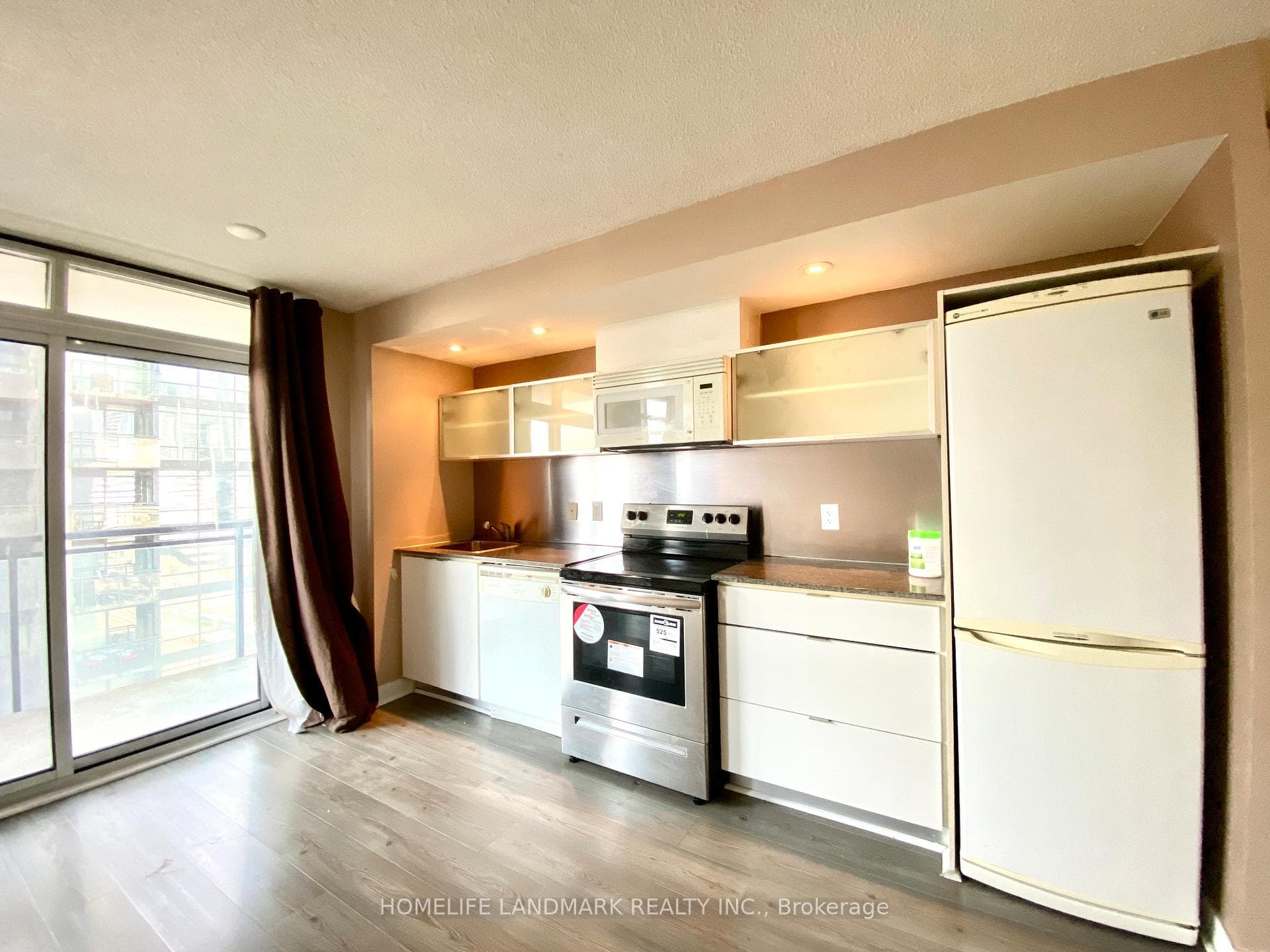 4K Spadina Avenue Unit 1801 photo 15