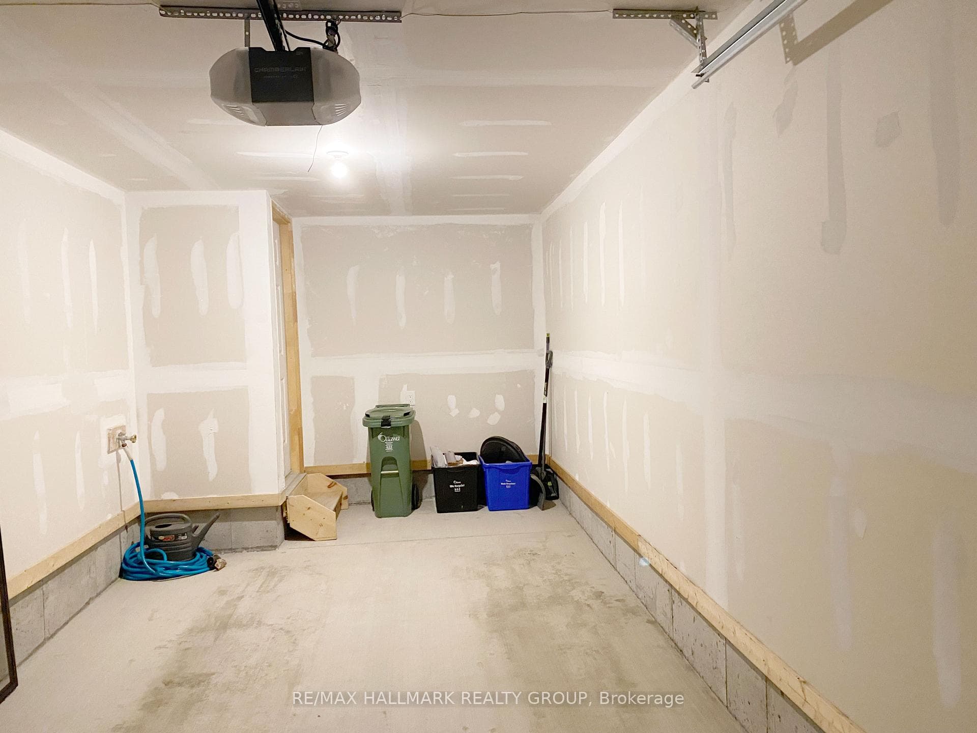 Garage -at back is additional entry to crawl space
