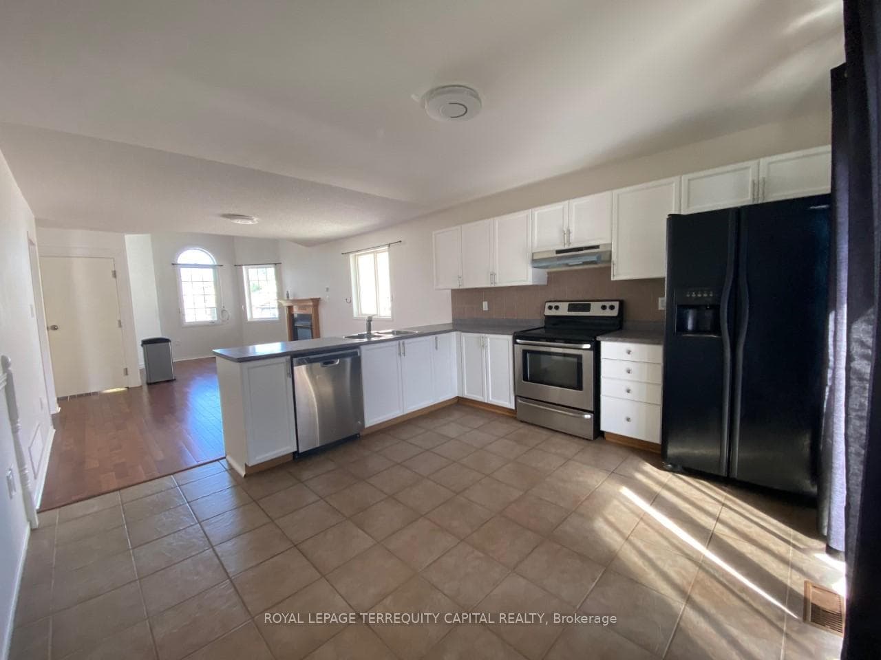 9 Catherine Drive Unit Main photo 5