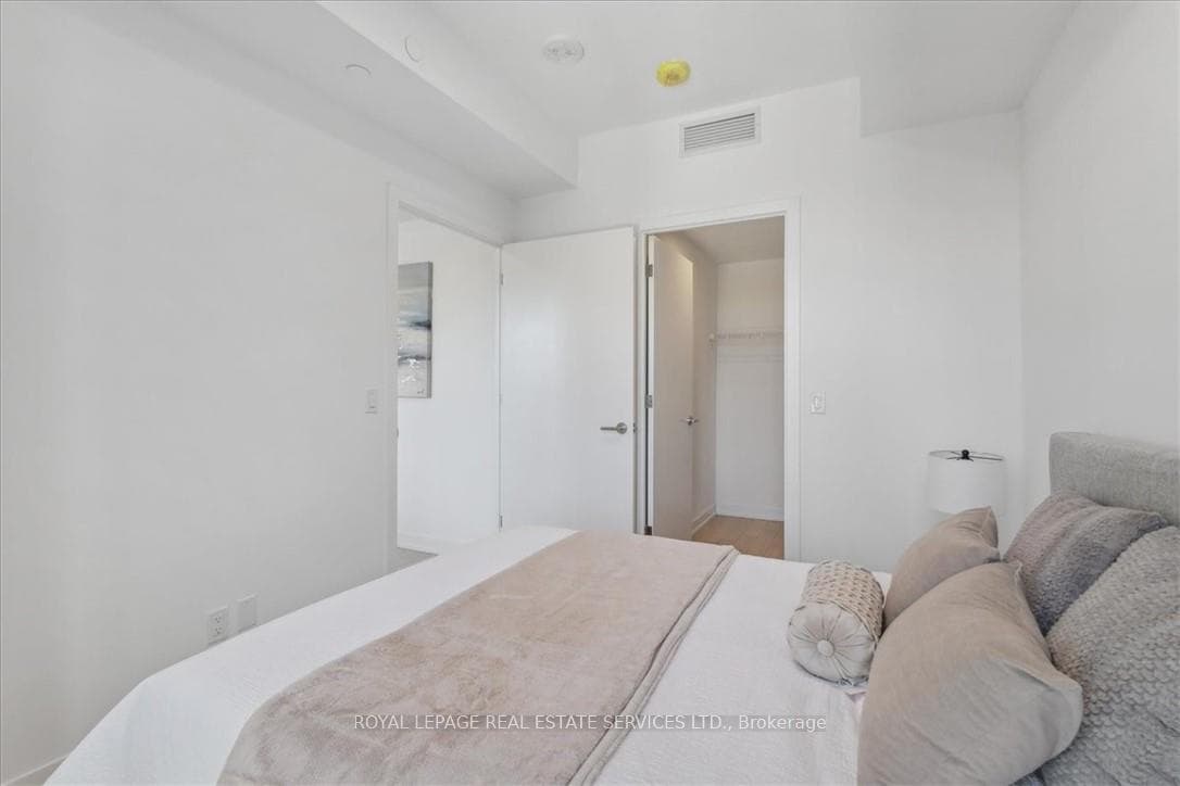 200 Sudbury Street Unit 811 photo 31