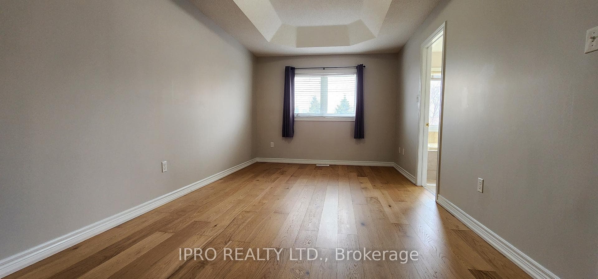 4646 Centretown Way photo 12