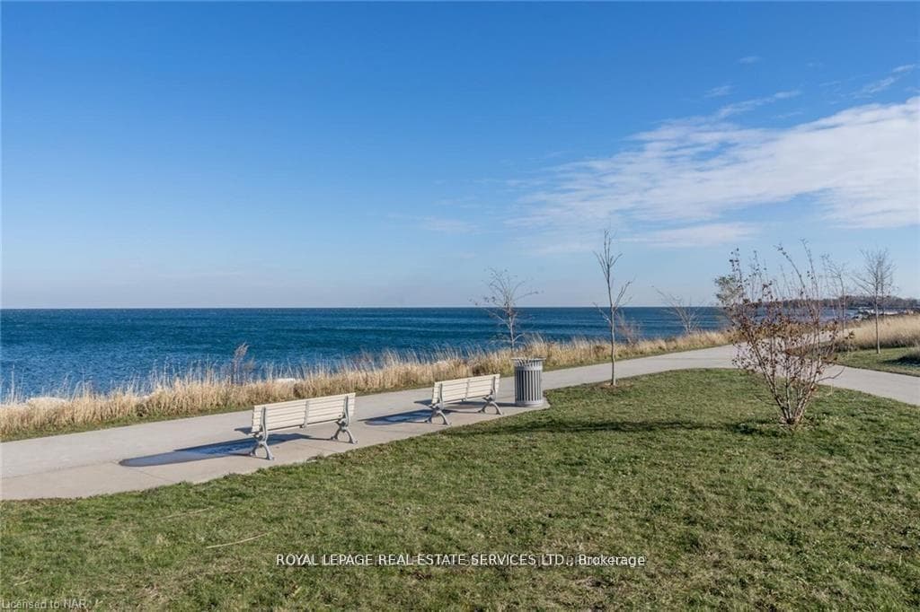 124 Shoreview Place photo 19