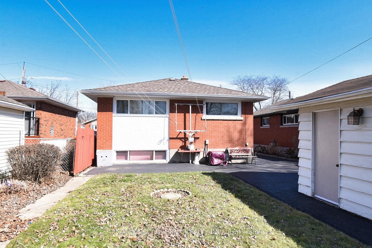 40 SEELEY Avenue photo 30
